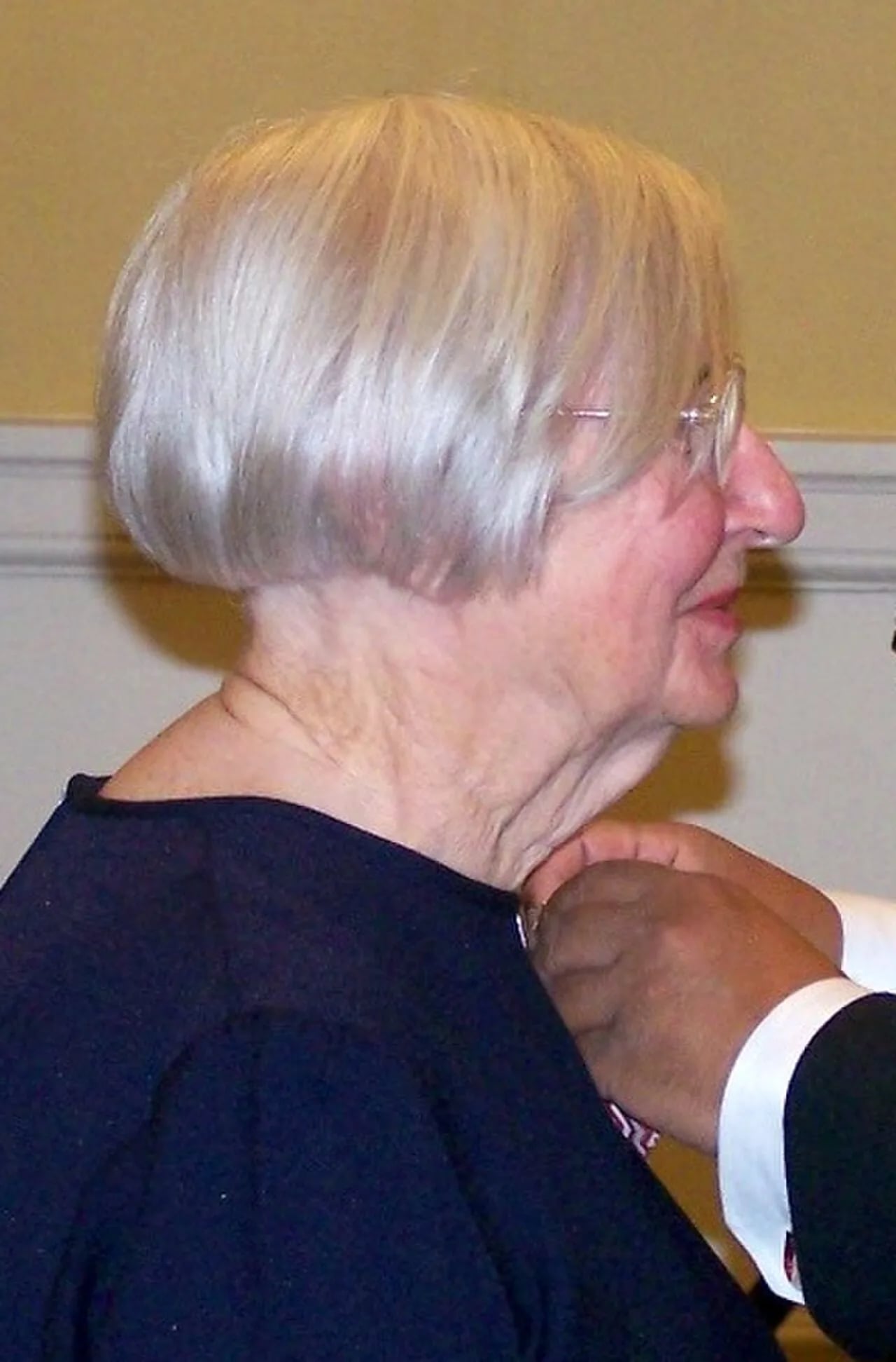 Porträt von Elspeth Kennedy (1931–2017) – Gedenkseite