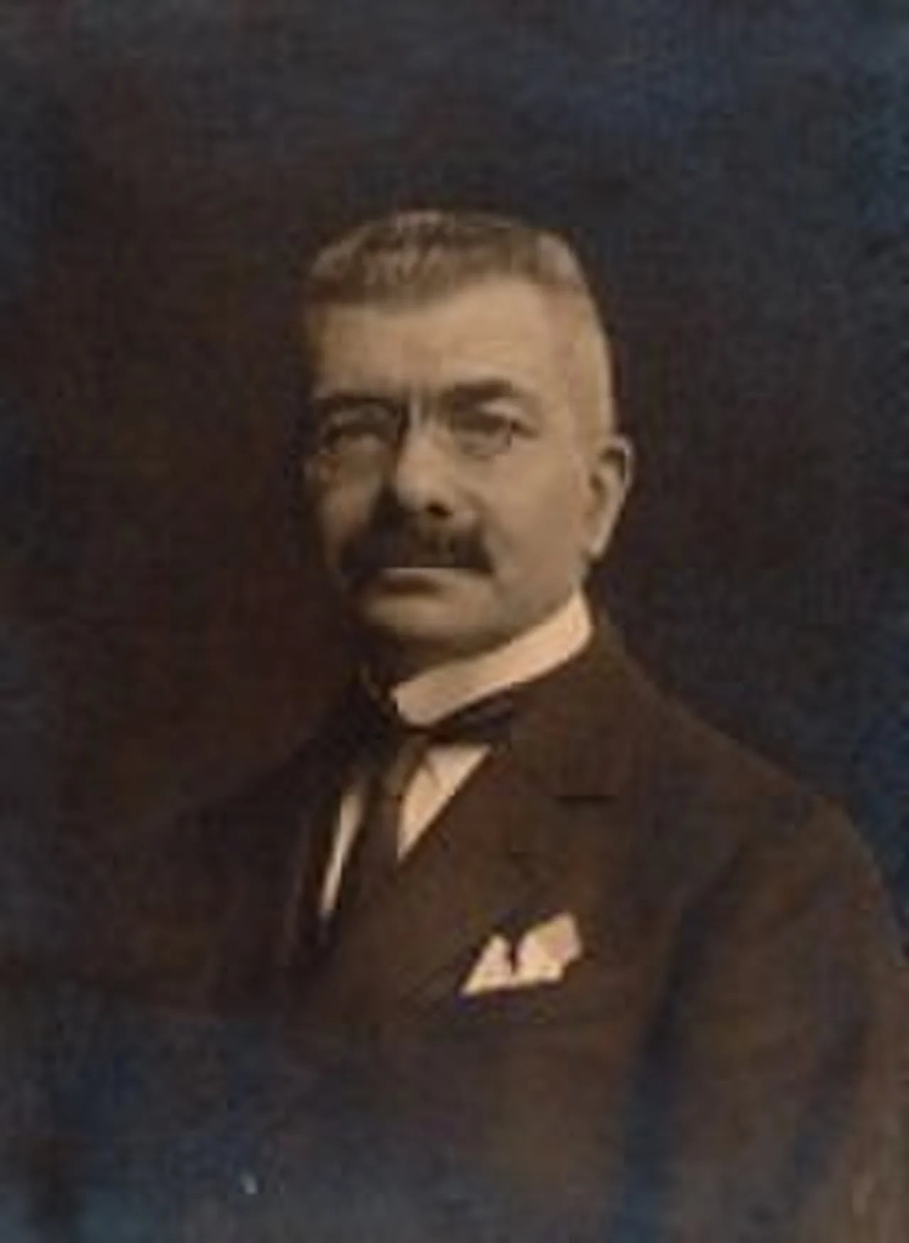 Porträt von Adolphe Boschot (1871–1955) – Gedenkseite