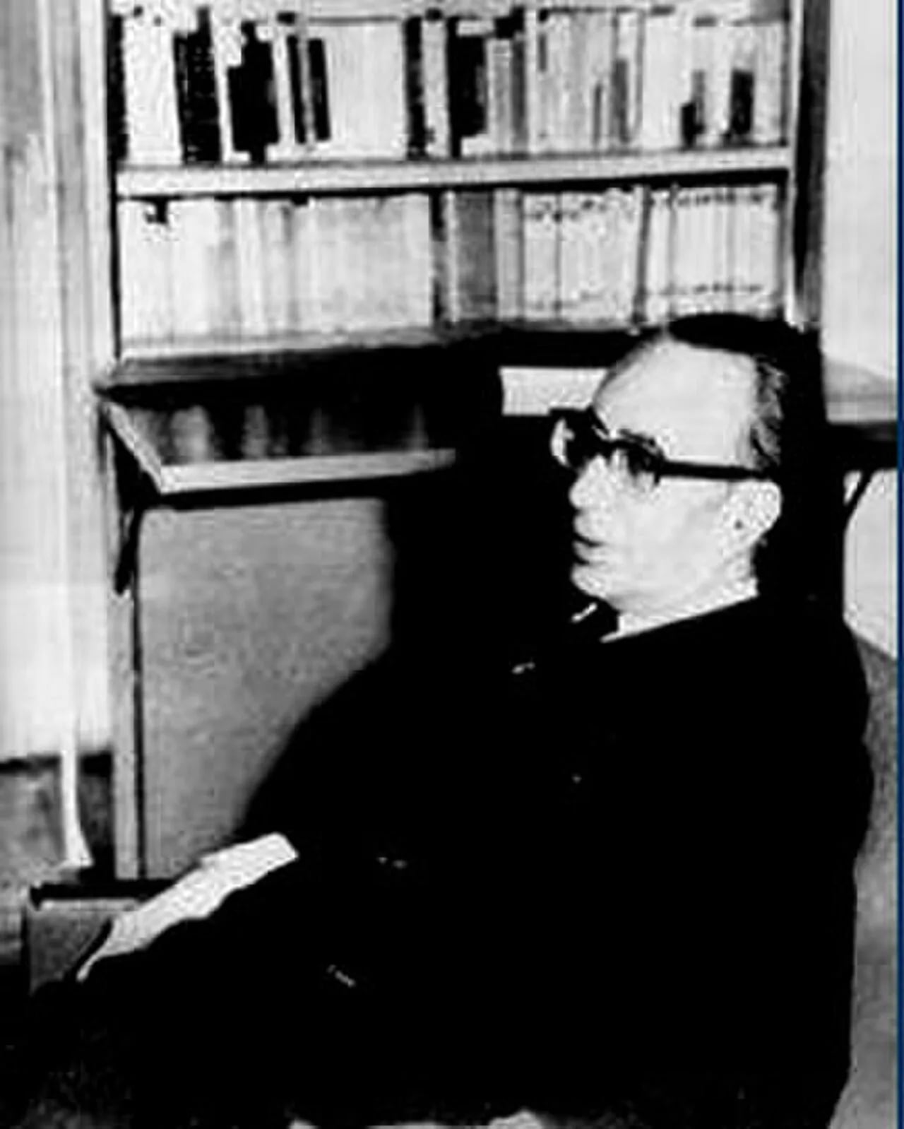 Portrait of Ahmad Fardid (1909–1994) – memorial page