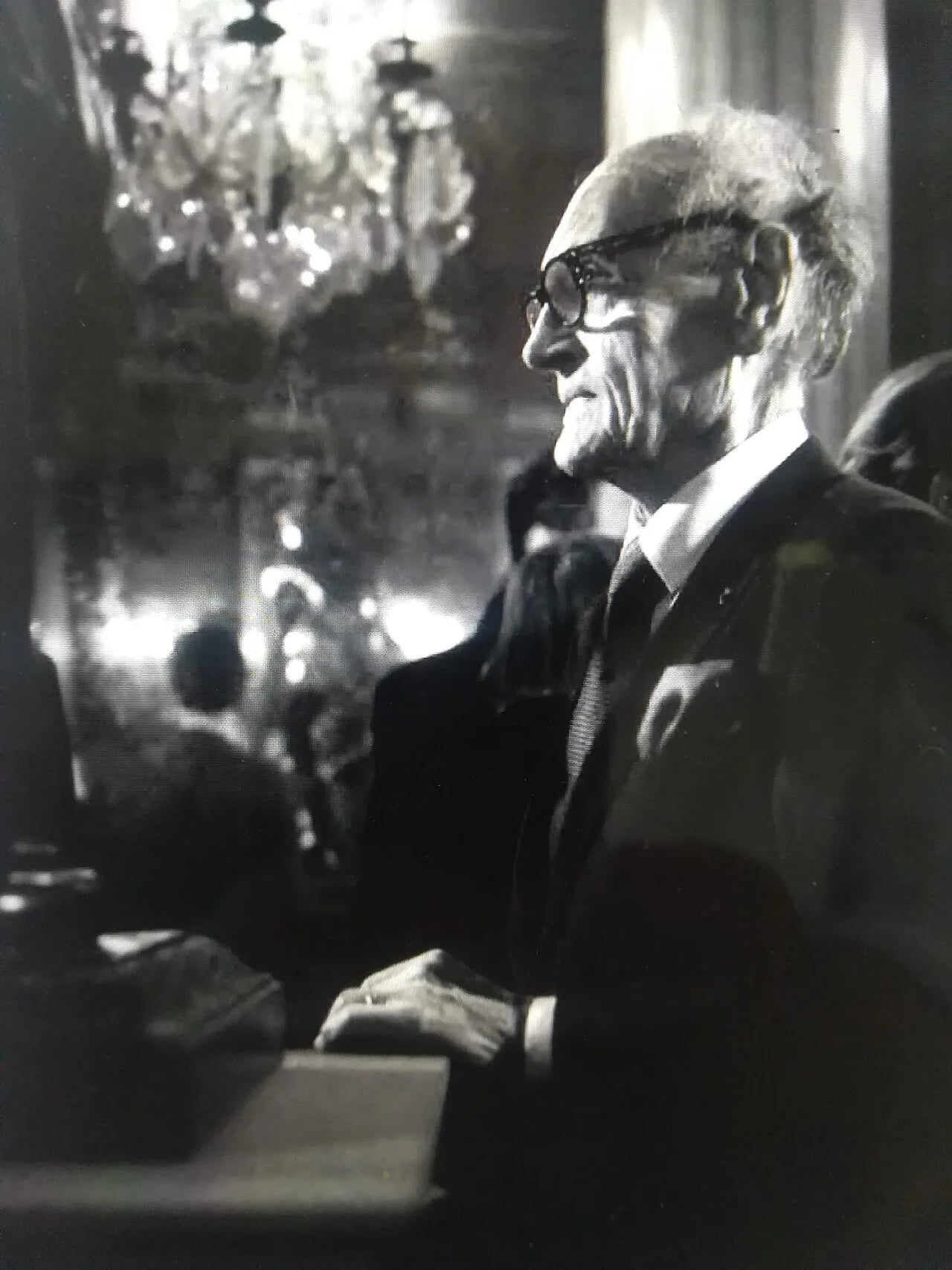 Porträt von Alain Erlande-Brandenburg (1937–2020) – Gedenkseite