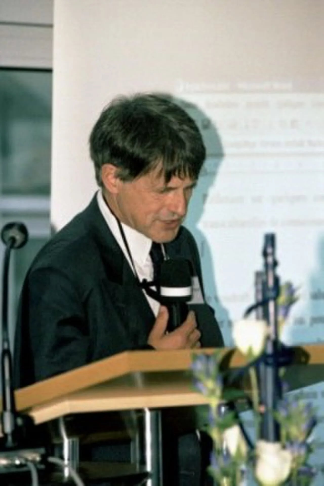 Portrait of Alain Le Pichon (1944–2020) – memorial page