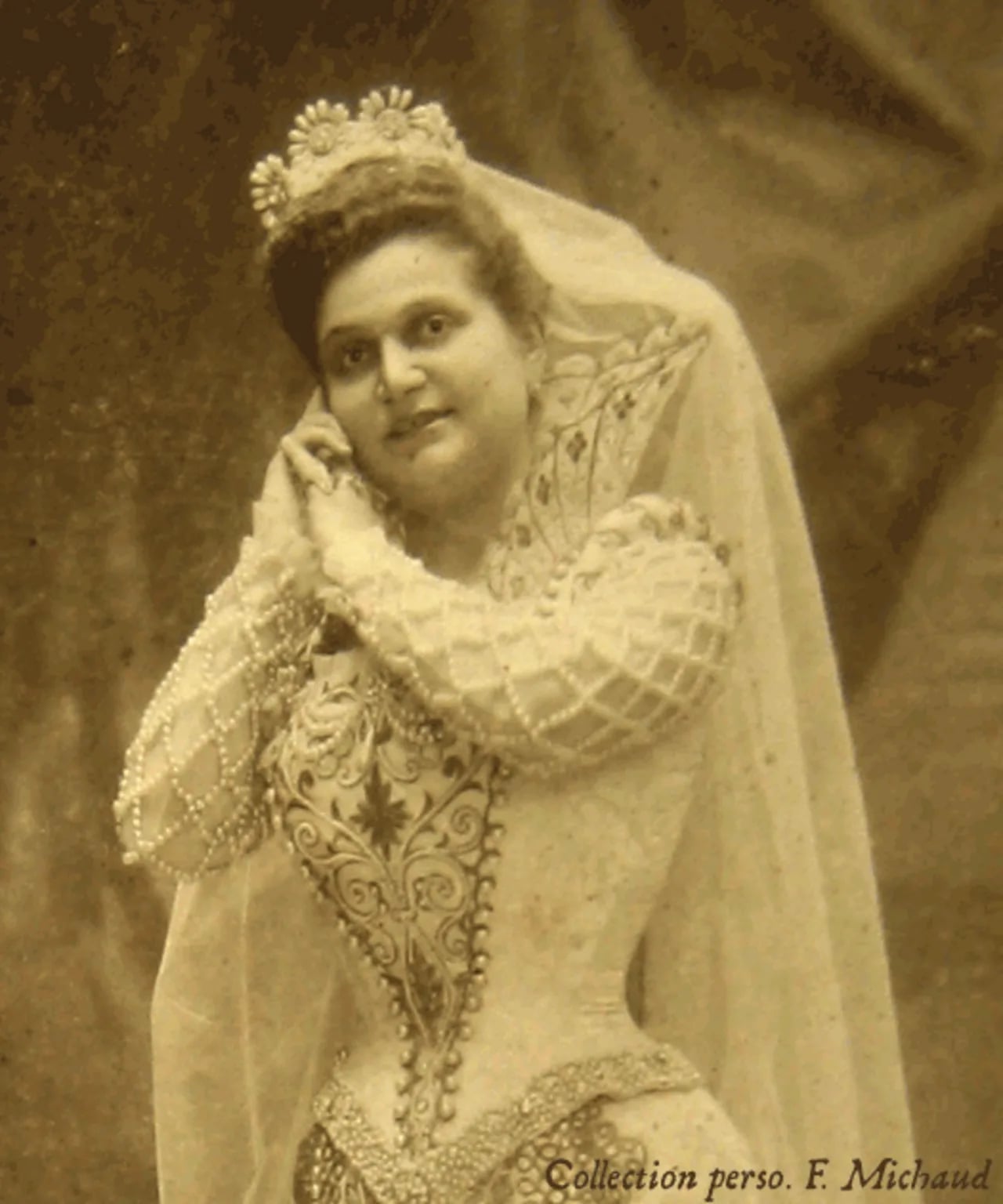 Portrait of Alba Chrétien-Vaguet (1872–1963) – memorial page