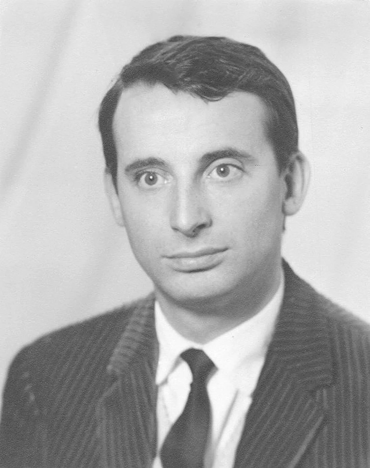 Portrait of Alex Métayer (1930–2004) – memorial page