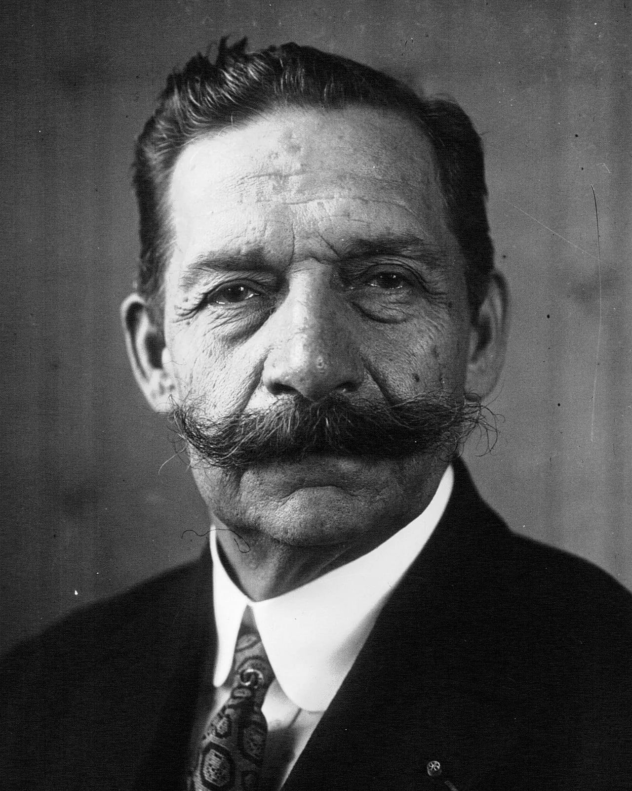 Portrait of Alexandre Bachelet (1866–1945) – memorial page