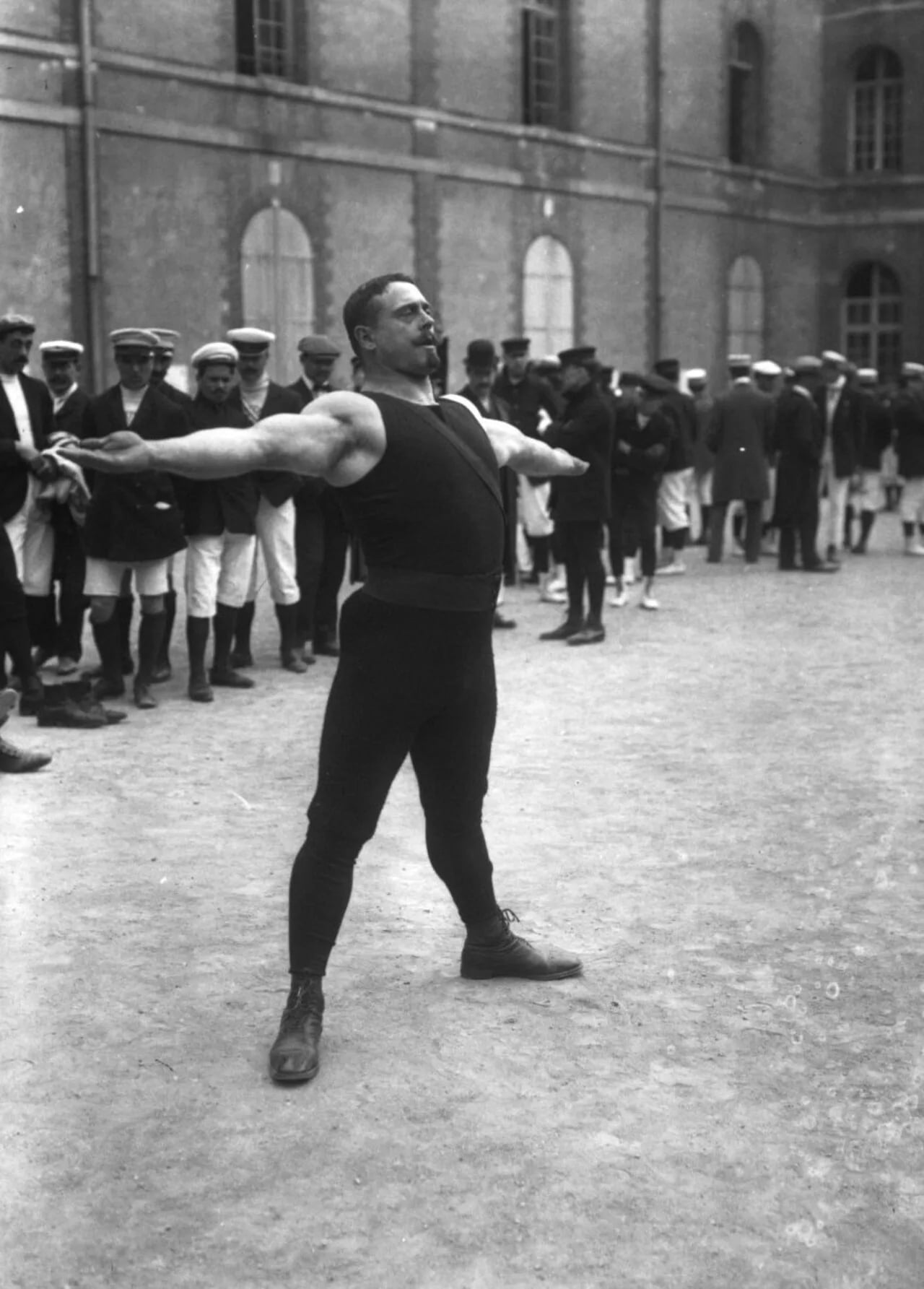 Porträt von Alexandre Maspoli (1875–1943) – Gedenkseite