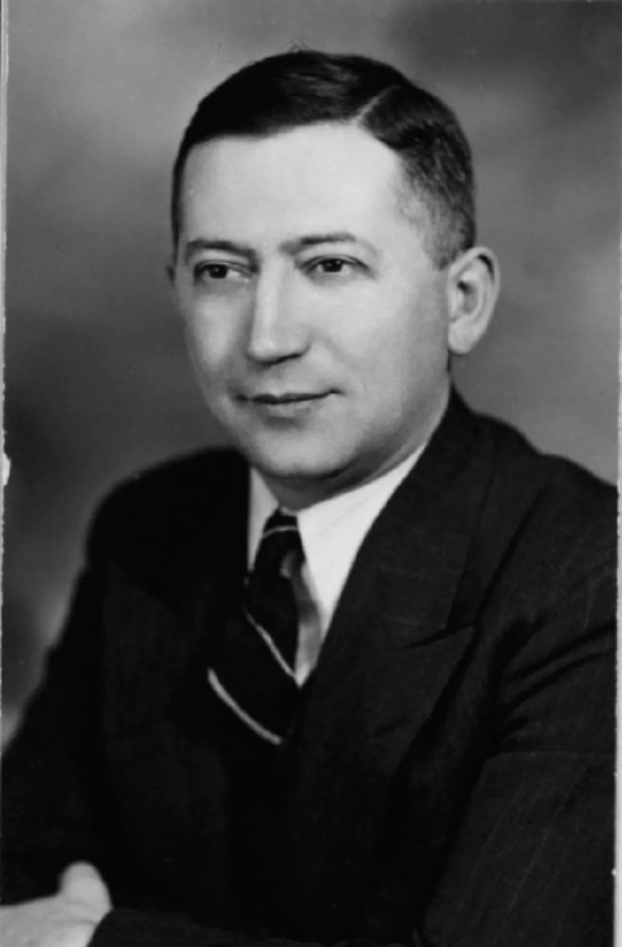 Portrait of Alexis Caron (1899–1966) – memorial page