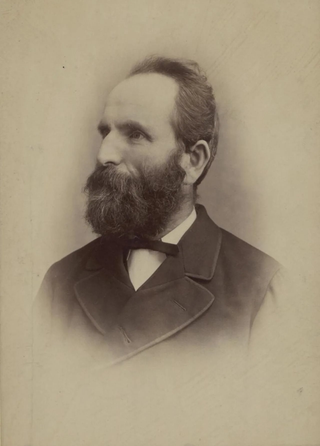 Portrait of Eifionydd (1848–1922) – memorial page
