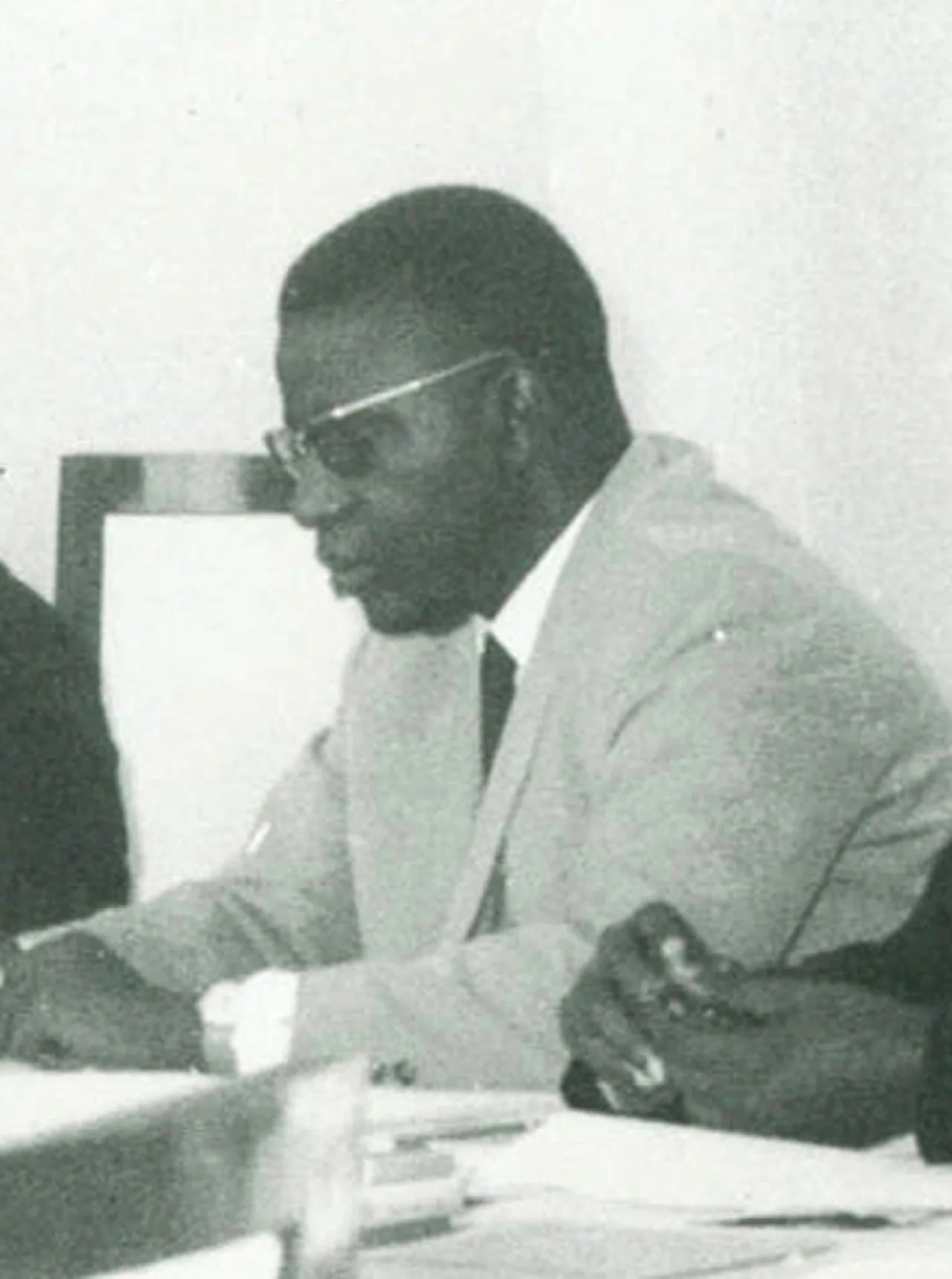 Porträt von Alioune Badara M'Bengue (1924–1992) – Gedenkseite