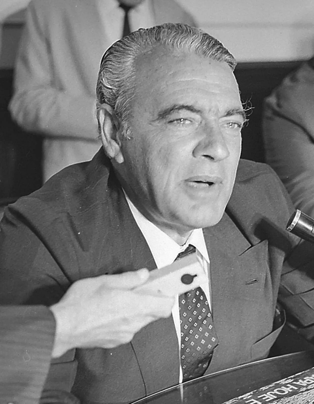 Porträt von Mário Andreazza (1918–1988) – Gedenkseite