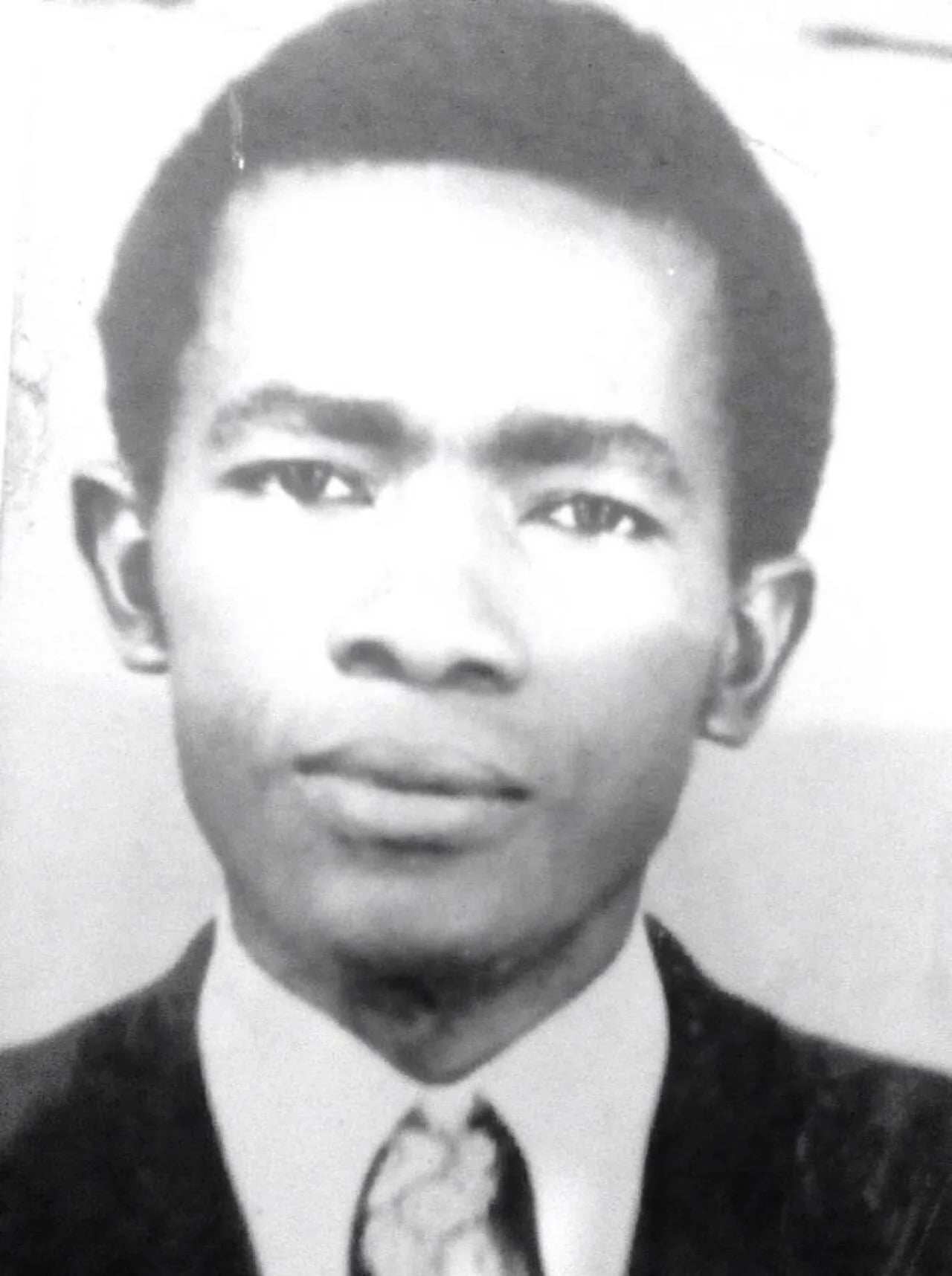 Portrait of Raphaël Nzabakomada-Yakoma (1944–1985) – memorial page