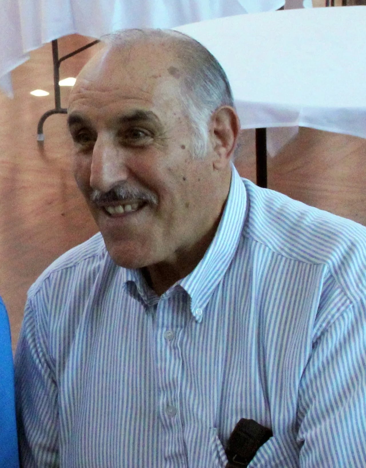 Porträt von Dominic DeNucci (1932–2021) – Gedenkseite