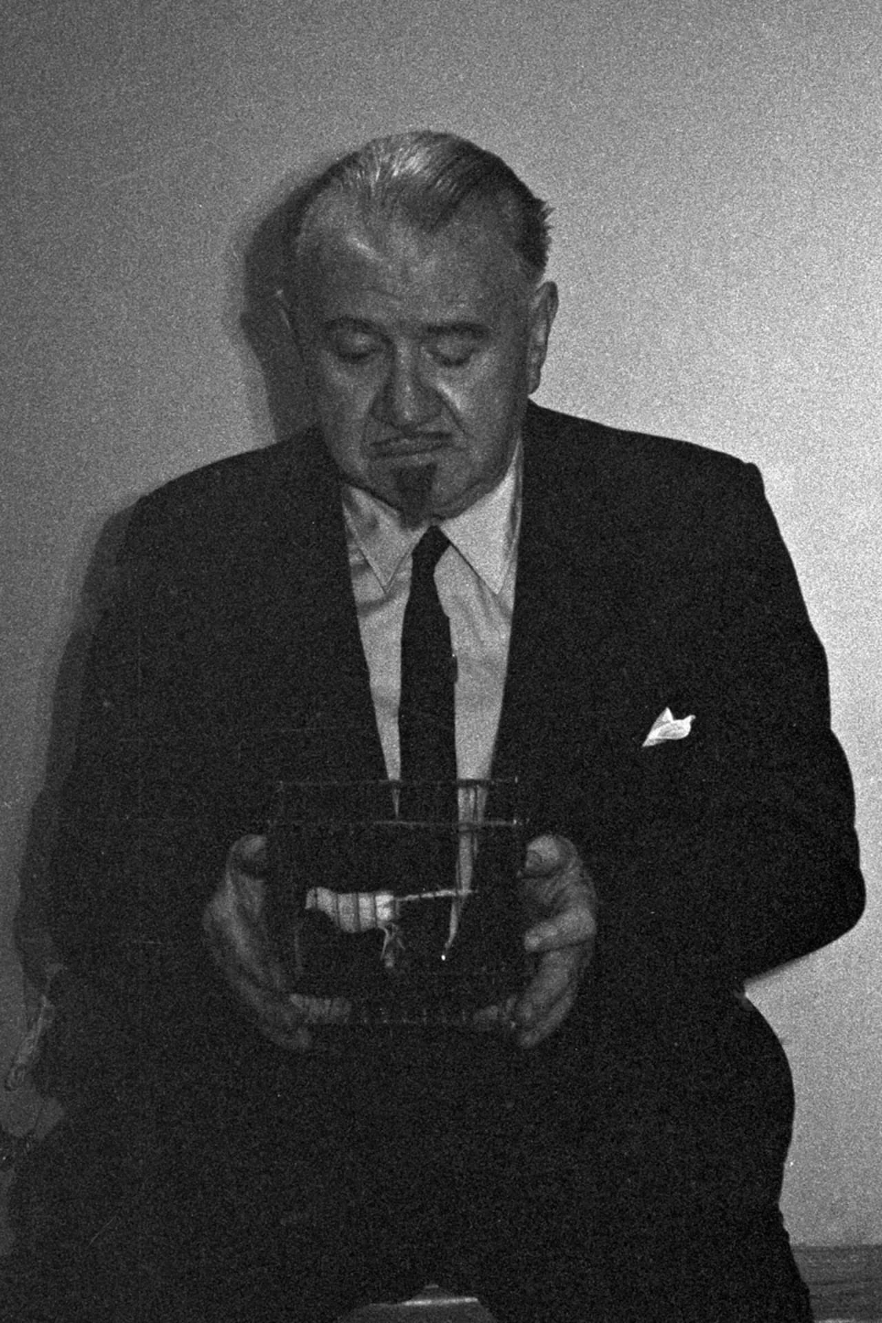 Portrait of Gerald Heaney (1899–1974) – memorial page