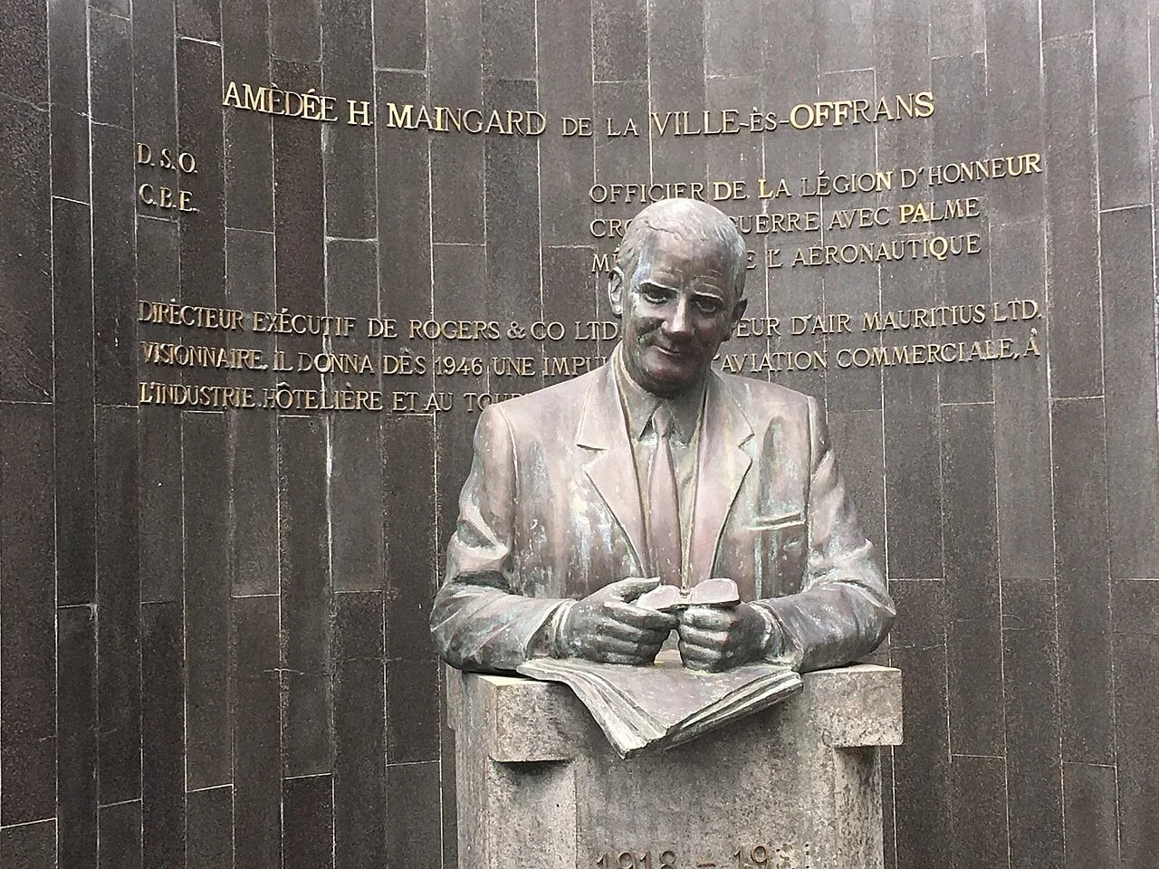 Portrait of Amédée Maingard (1918–1981) – memorial page