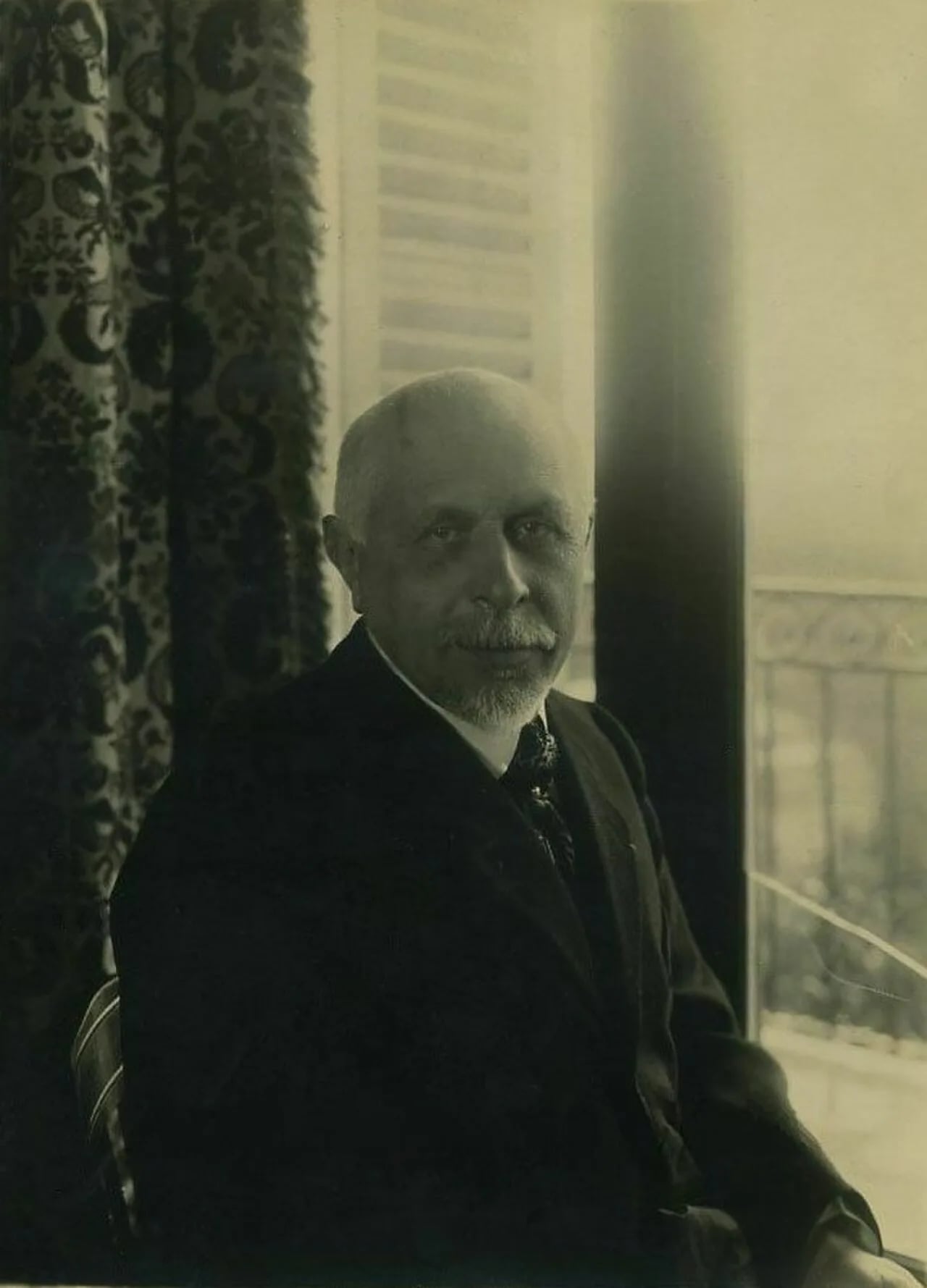 Portrait of André Chevrillon (1864–1957) – memorial page