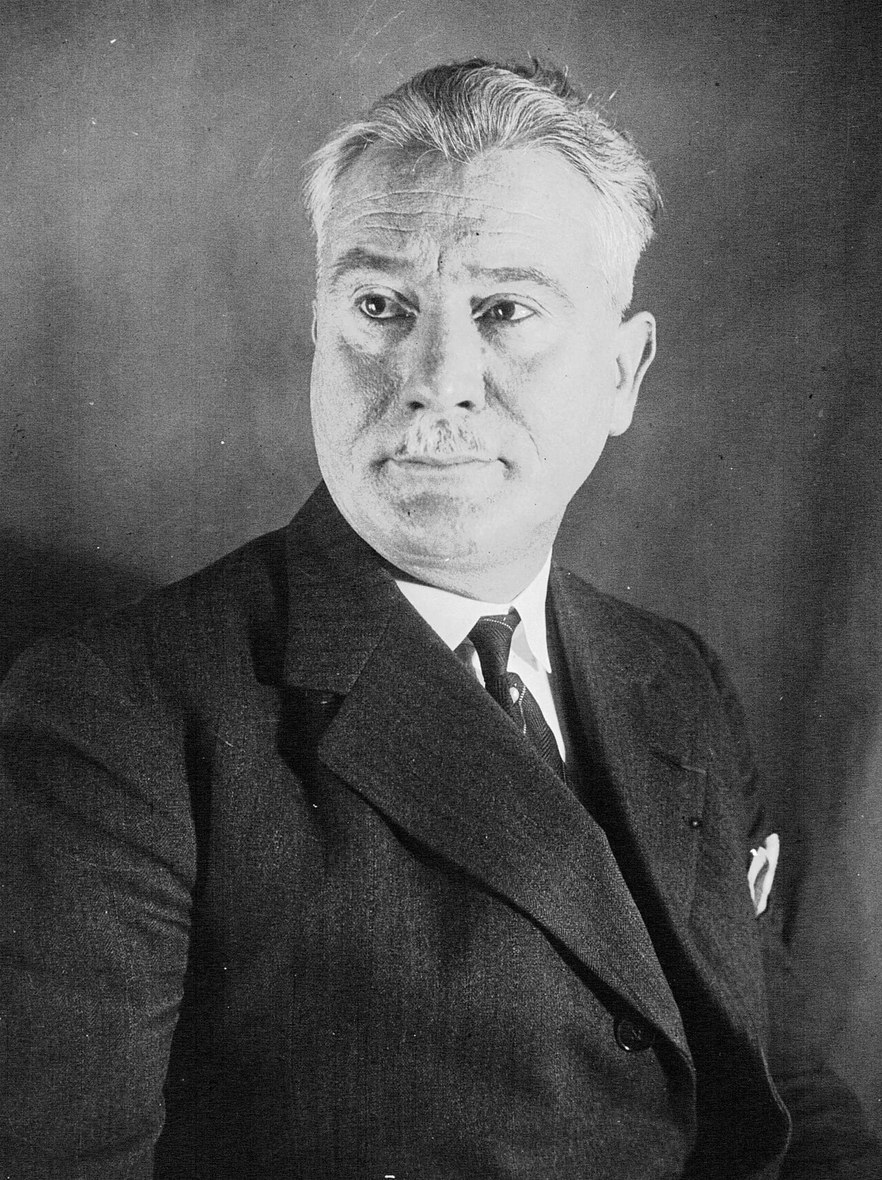 Porträt von André Grisoni (1886–1975) – Gedenkseite