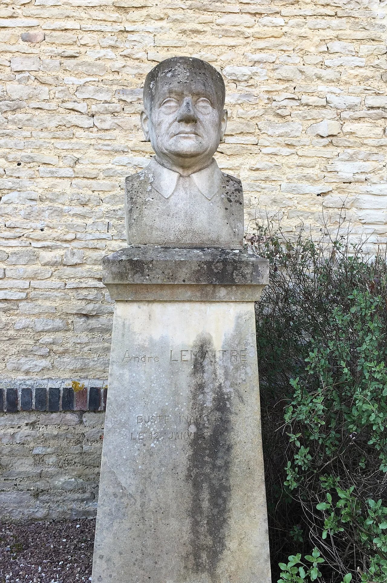 Portrait of André Lemaître (1909–1995) – memorial page