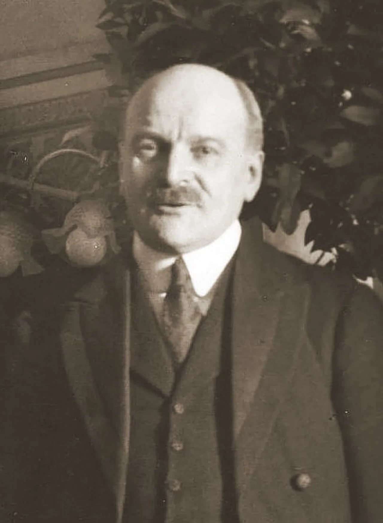 Porträt von André de Panafieu (1865–1949) – Gedenkseite