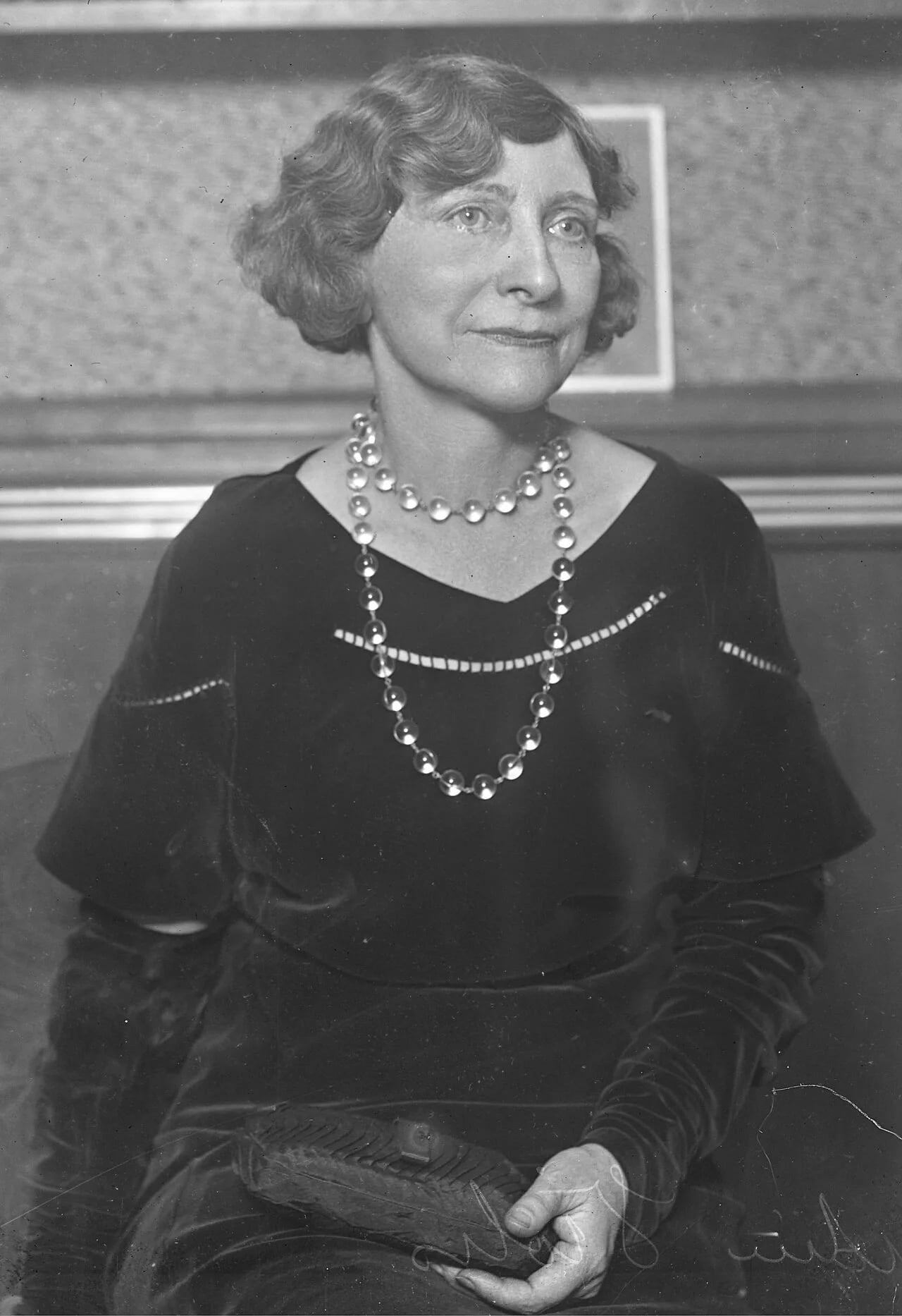 Portrait of Andrée Viollis (1870–1950) – memorial page