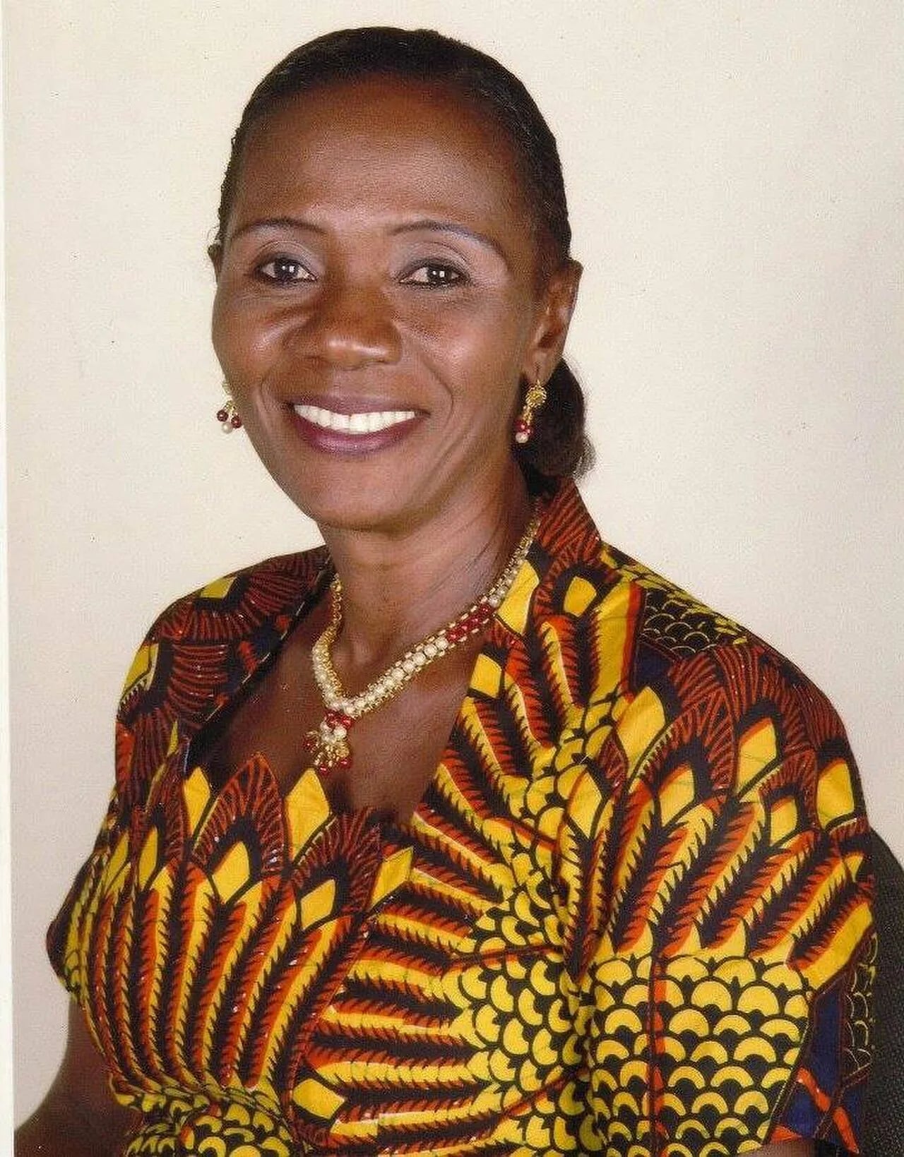 Porträt von Angéline Nadié (1968–2021) – Gedenkseite