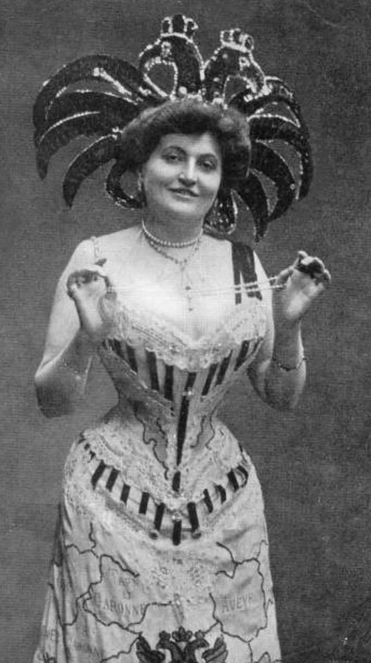 Portrait of Anna Thibaud (1861–1948) – memorial page