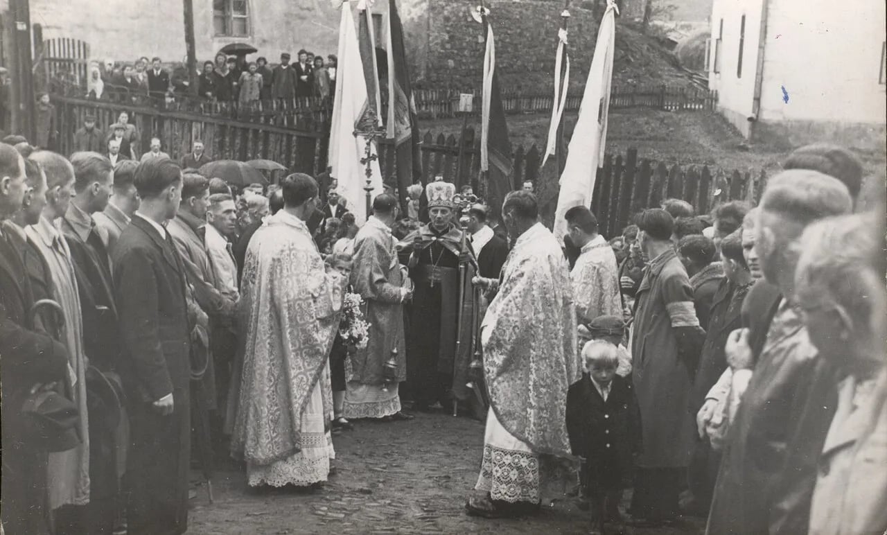 Porträt von Oleksandr Malynowskyj (1888–1957) – Gedenkseite