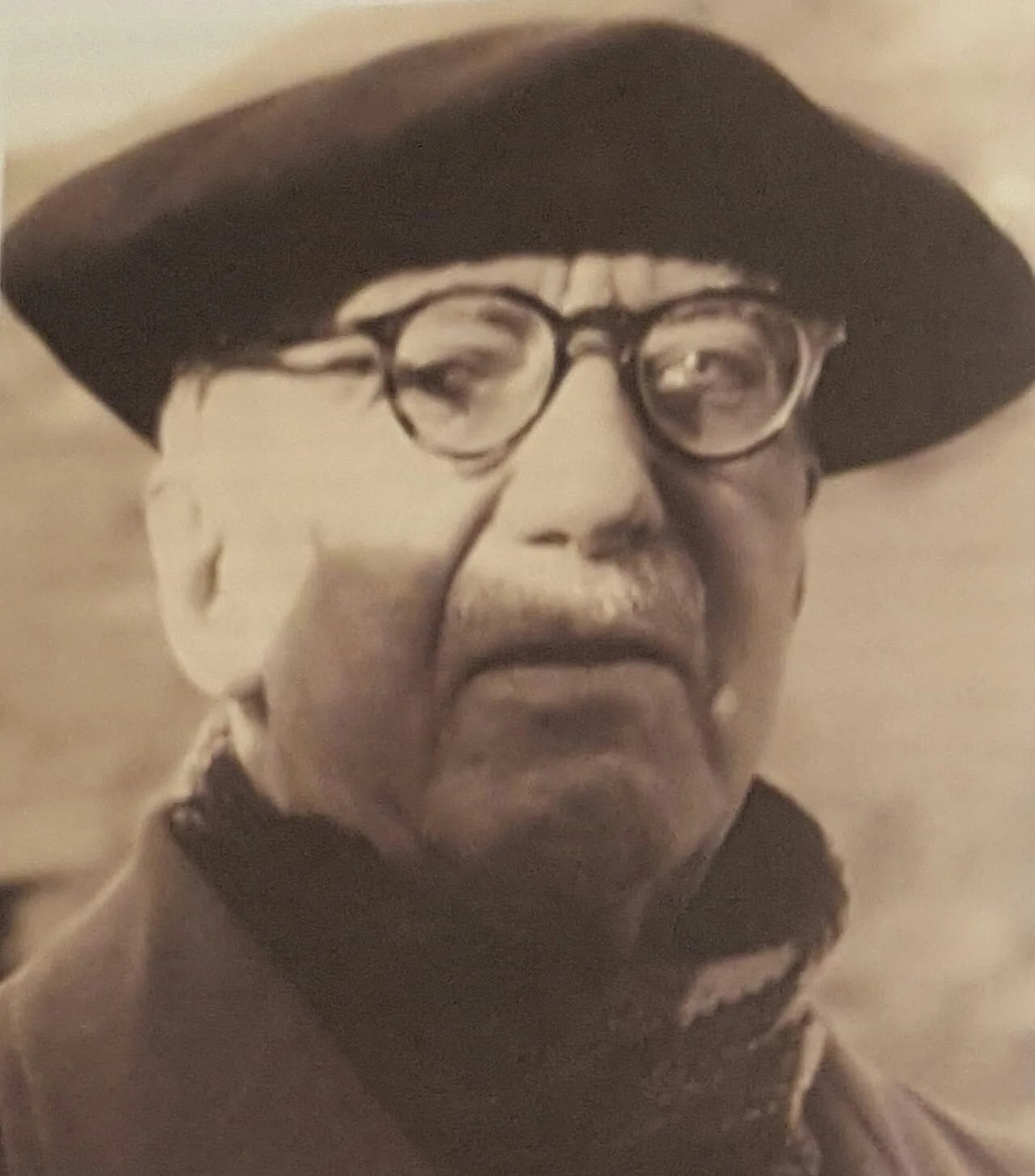 Porträt von Antonin Gadal (1877–1962) – Gedenkseite