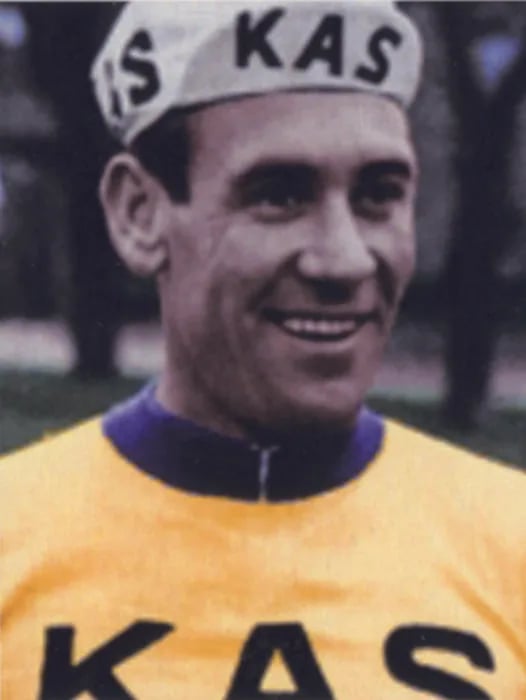 Portrait of Antón Barrutia (1933–2021) – memorial page
