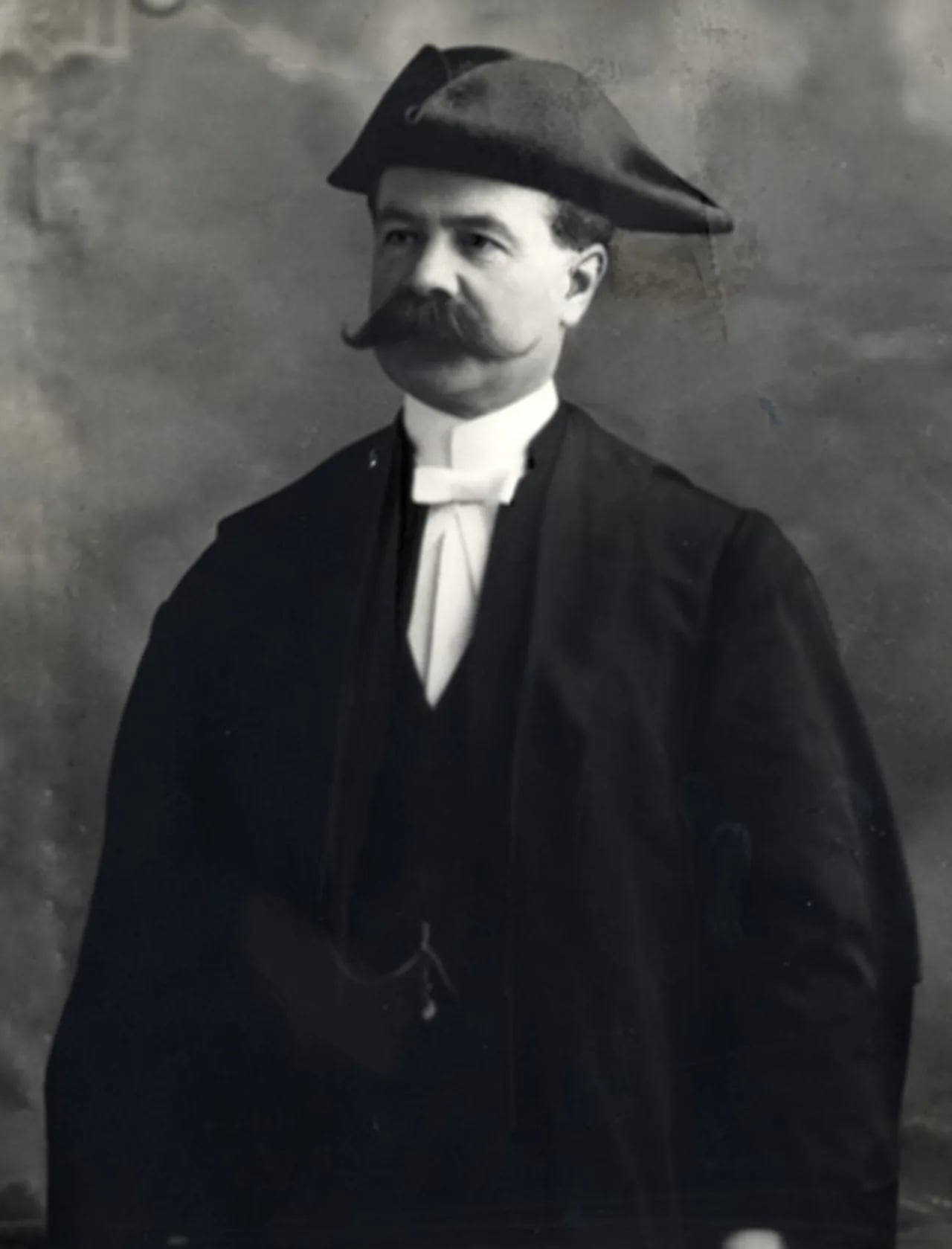 Portrait of Arthur Aimé Bruneau (1864–1940) – memorial page