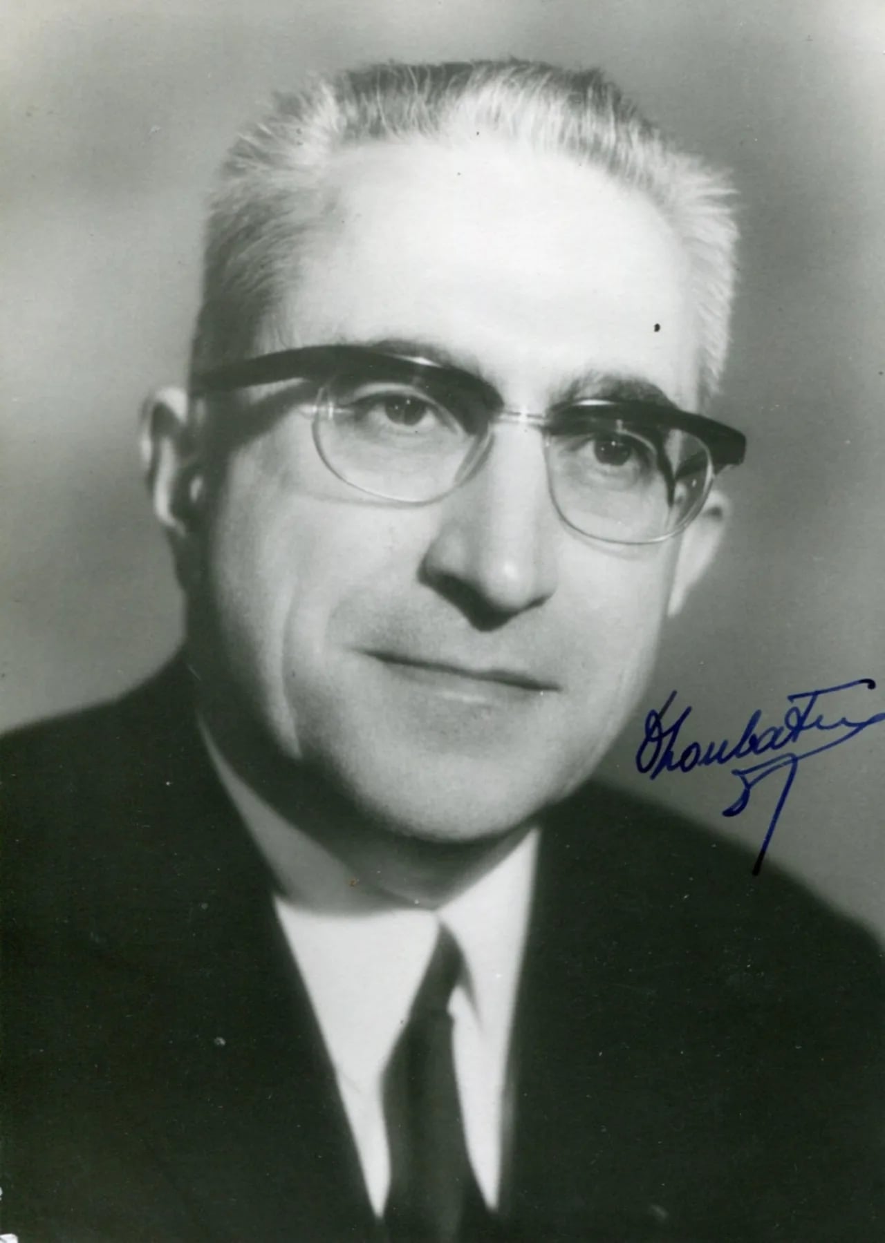 Porträt von Auguste-Louis Loubatières (1912–1977) – Gedenkseite