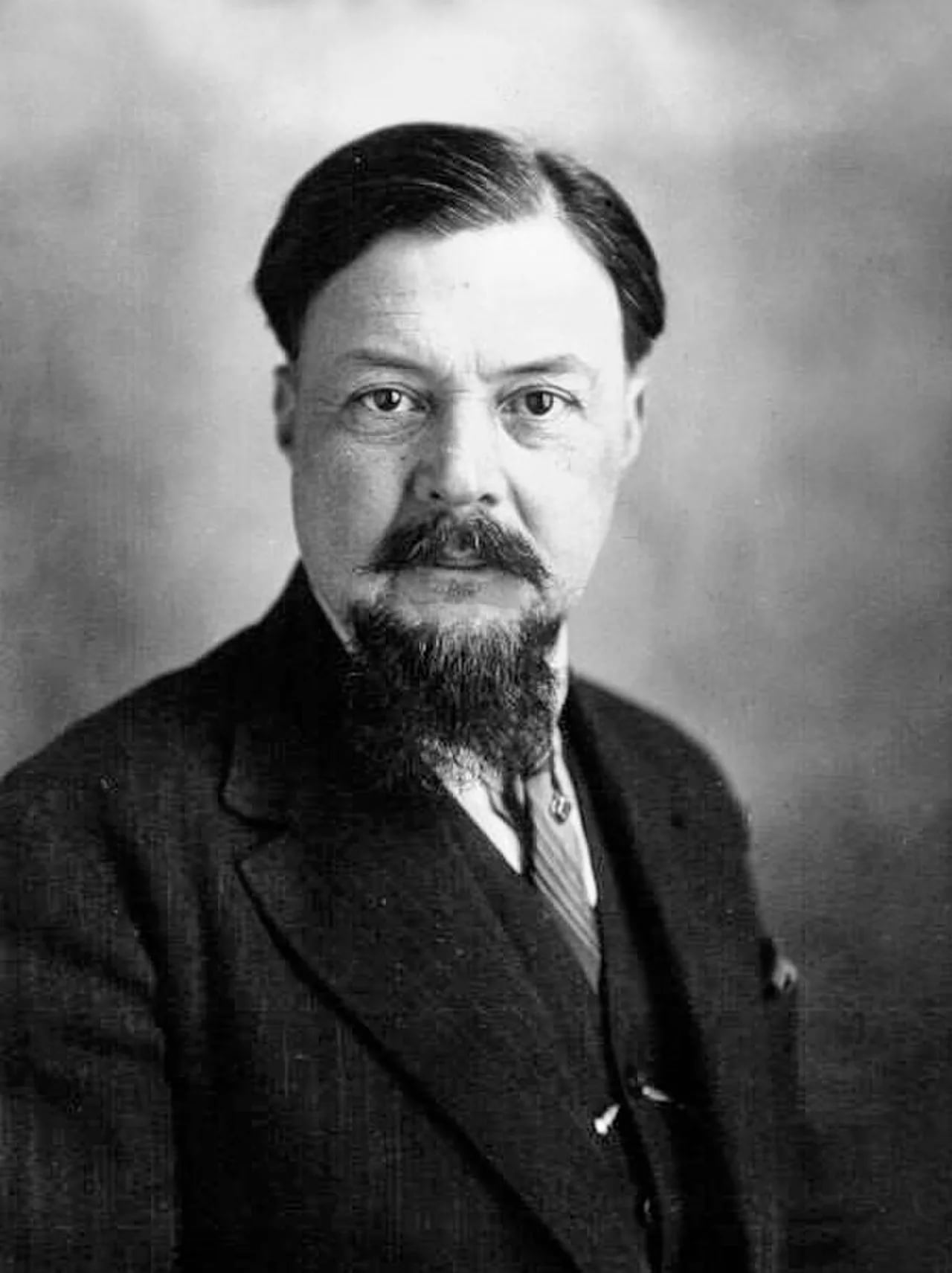 Portrait of Auguste Brunet (1878–1957) – memorial page