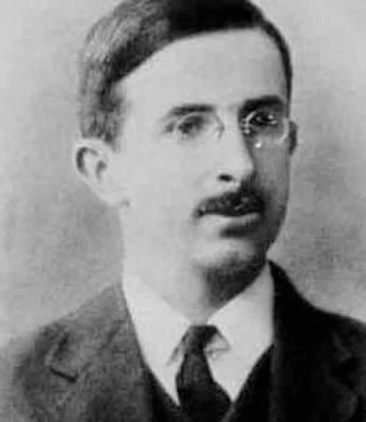 Porträt von Ayetullah Bey (1888–1919) – Gedenkseite