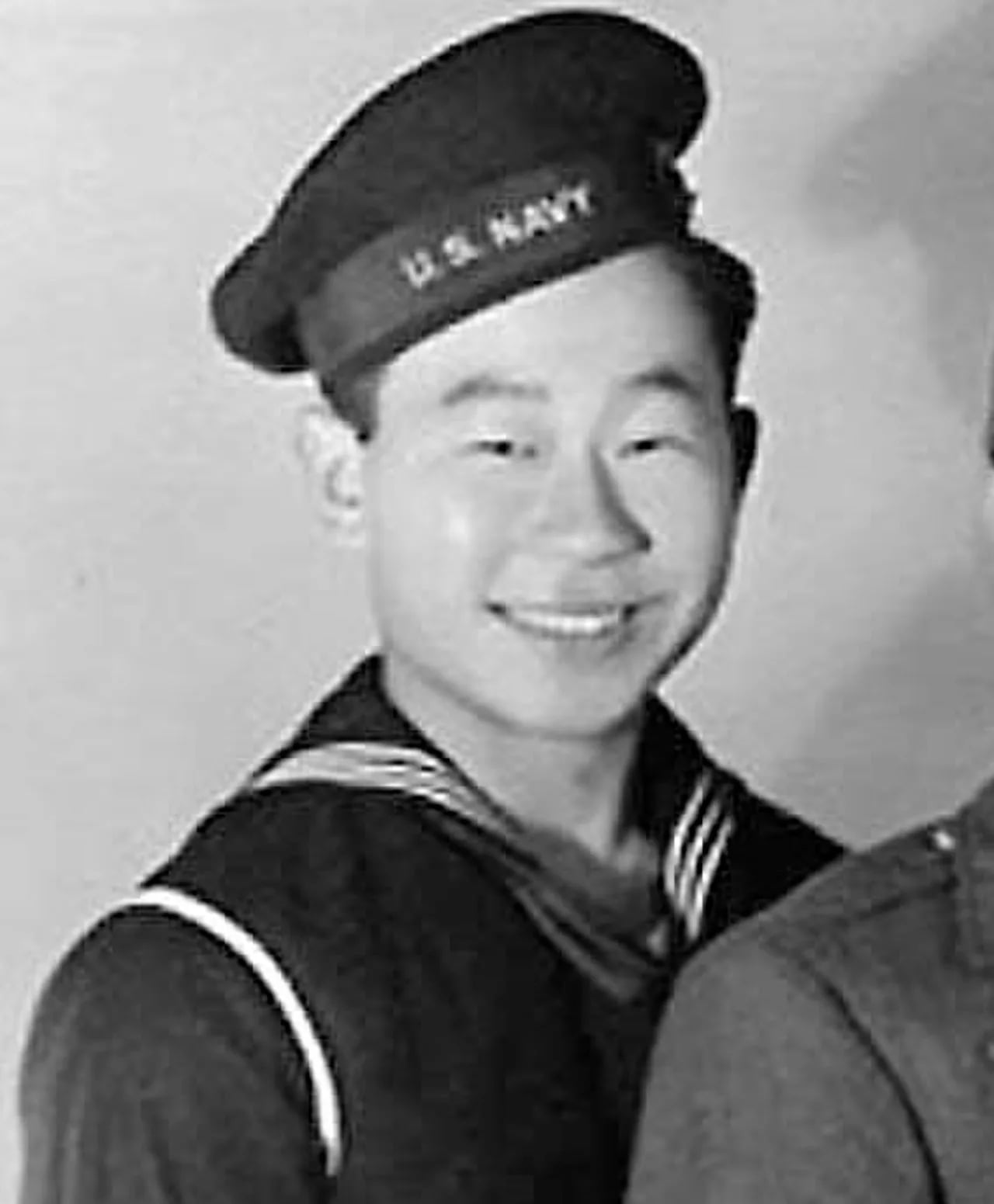 Portrait of Ralph Ahn (1926–2022) – memorial page