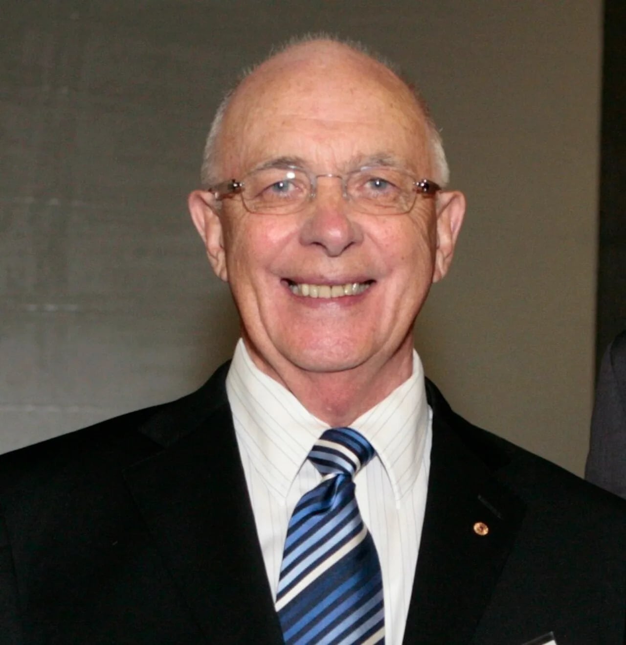 Porträt von Creswell Eastman (1940–2025) – Gedenkseite