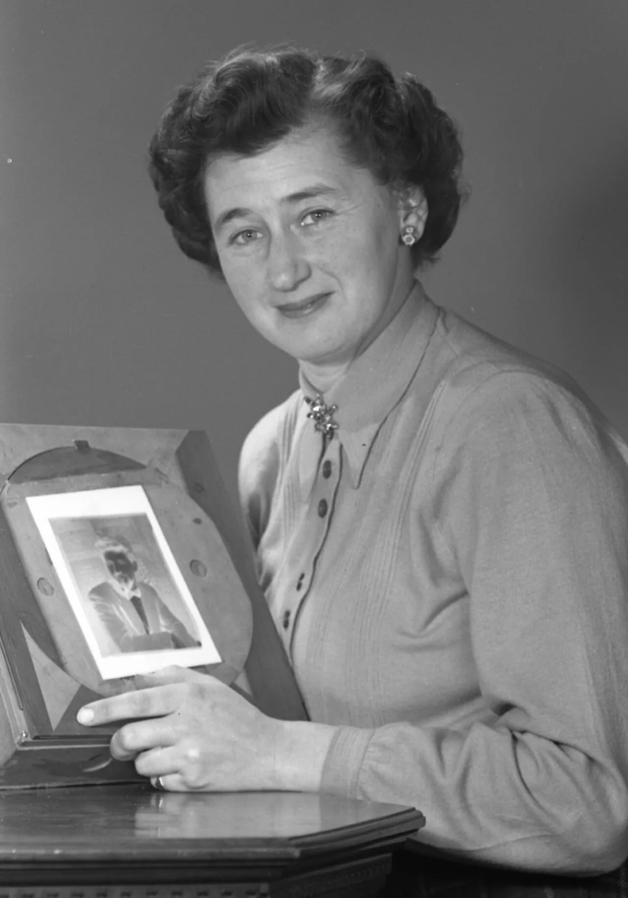 Portrait of Margaret Harker (1920–2013) – memorial page