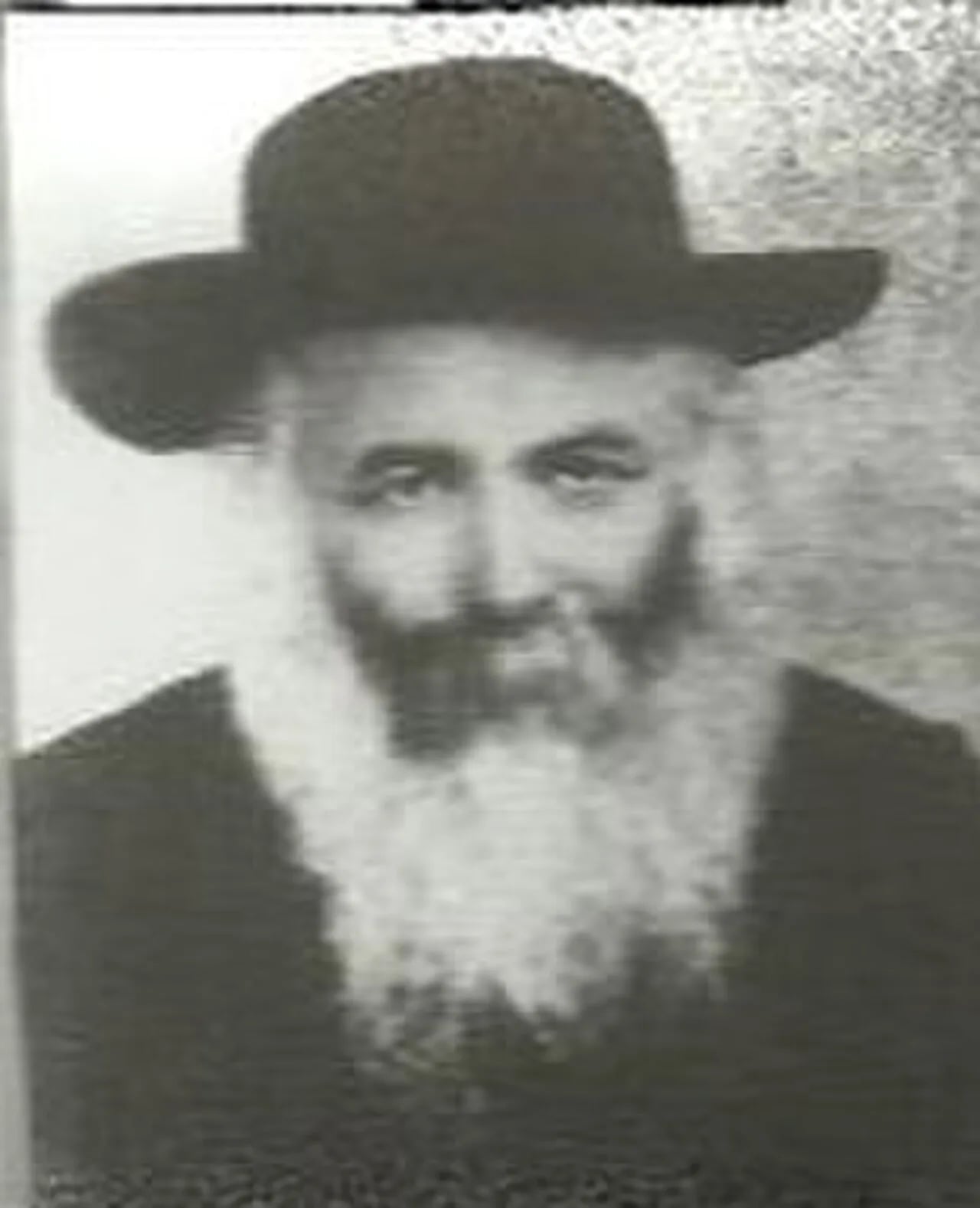 Portrait of Asher Anshel Weiss (1882–1944) – memorial page