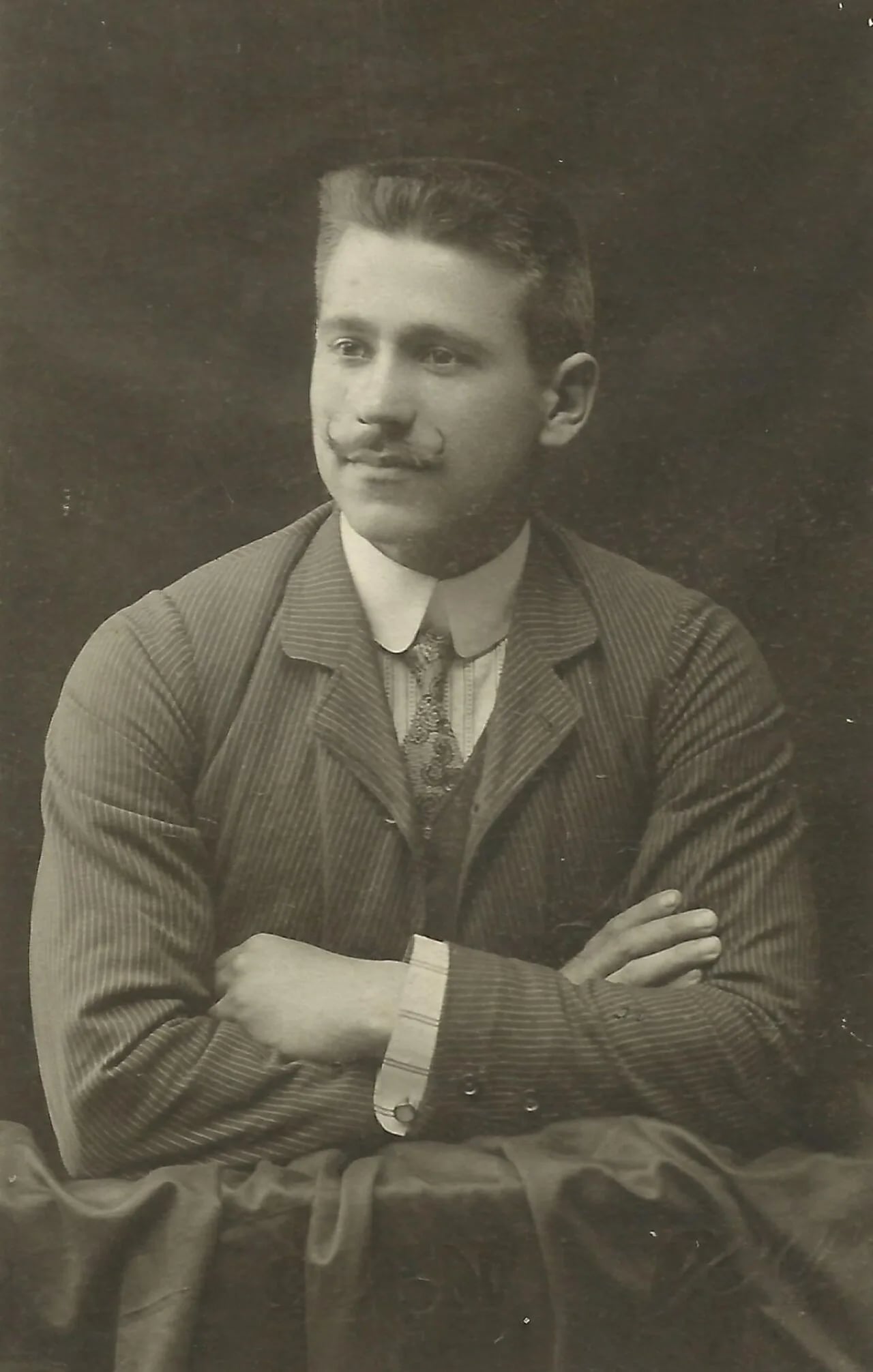 Portrait of Angel Walew (1882–1965) – memorial page