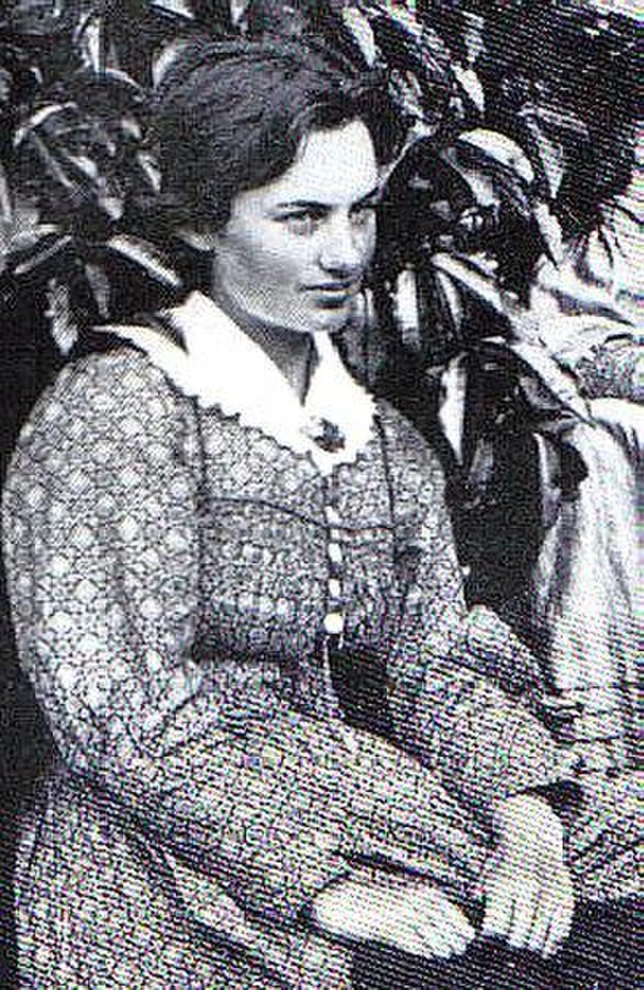 Portrait of Edith Durham (1863–1944) – memorial page