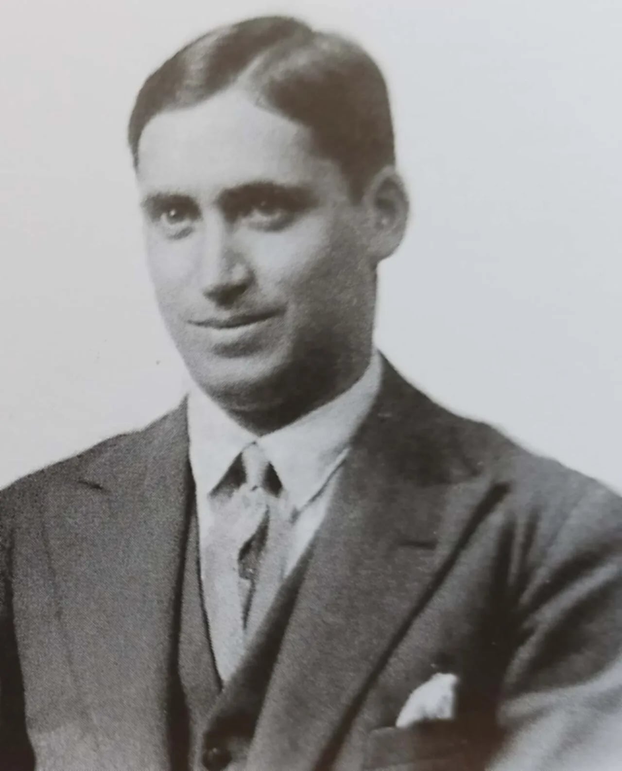 Portrait of Juan José Guerrero Urreisti (1901–1980) – memorial page