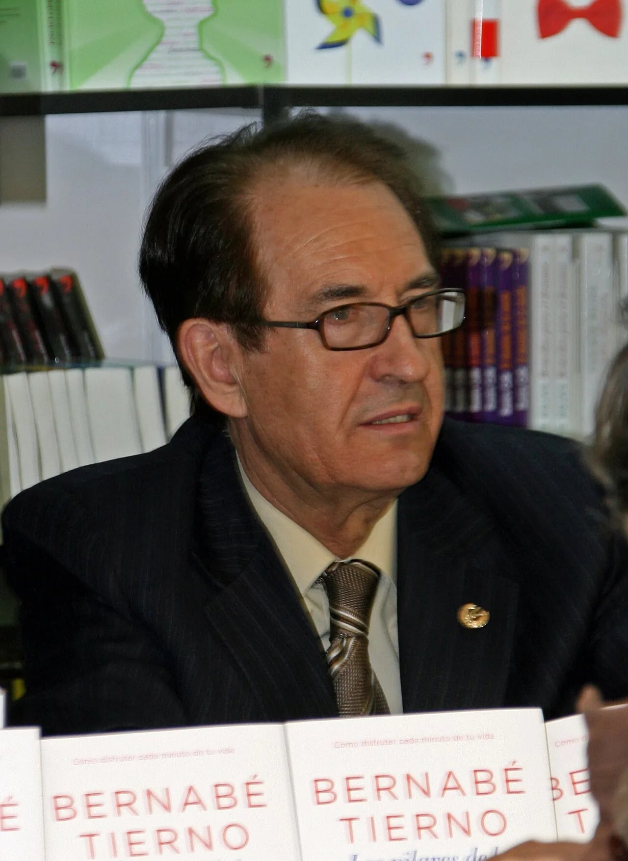 Porträt von Bernabé Tierno (1940–2015) – Gedenkseite