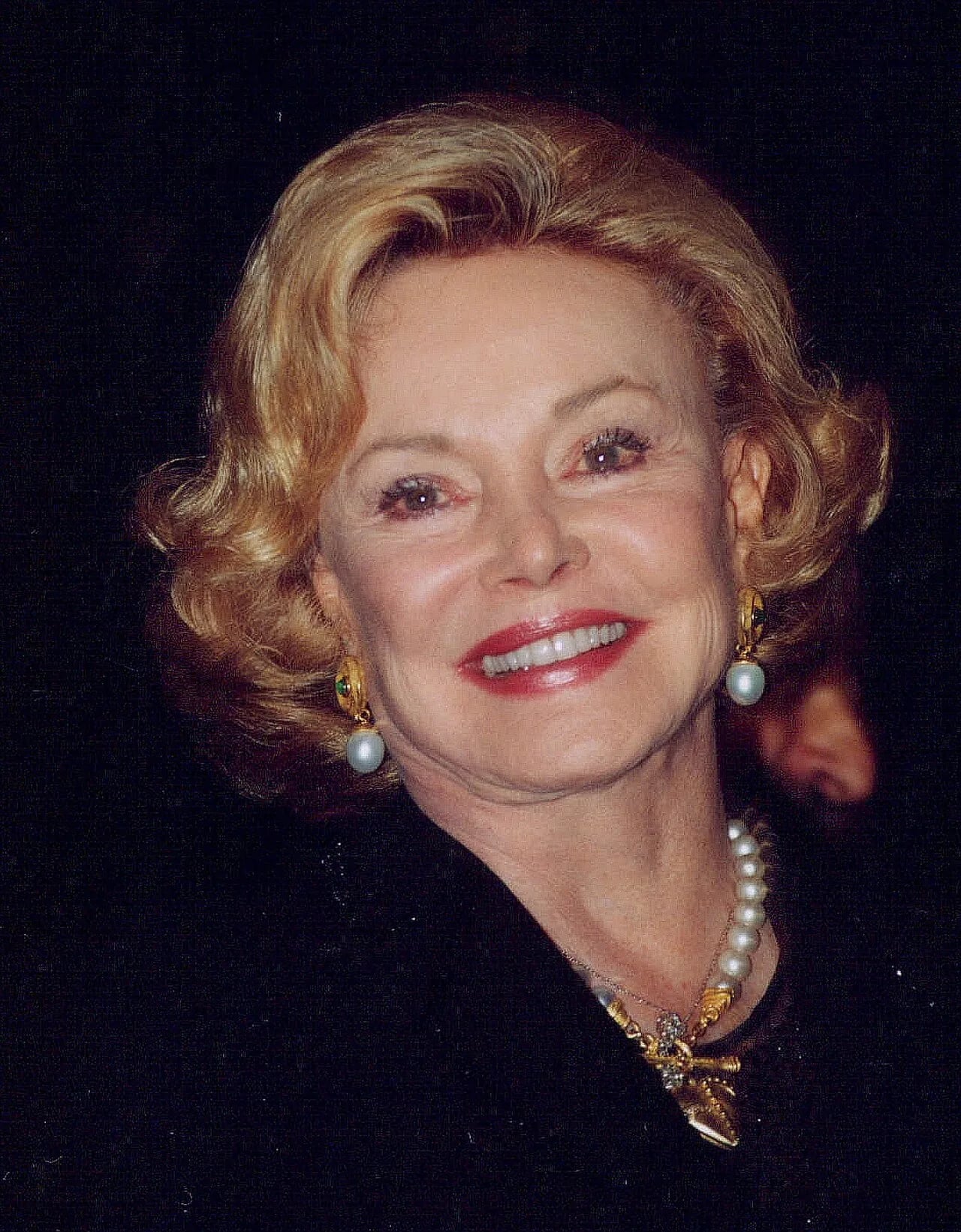 Portrait of Barbara Sinatra (1927–2017) – memorial page