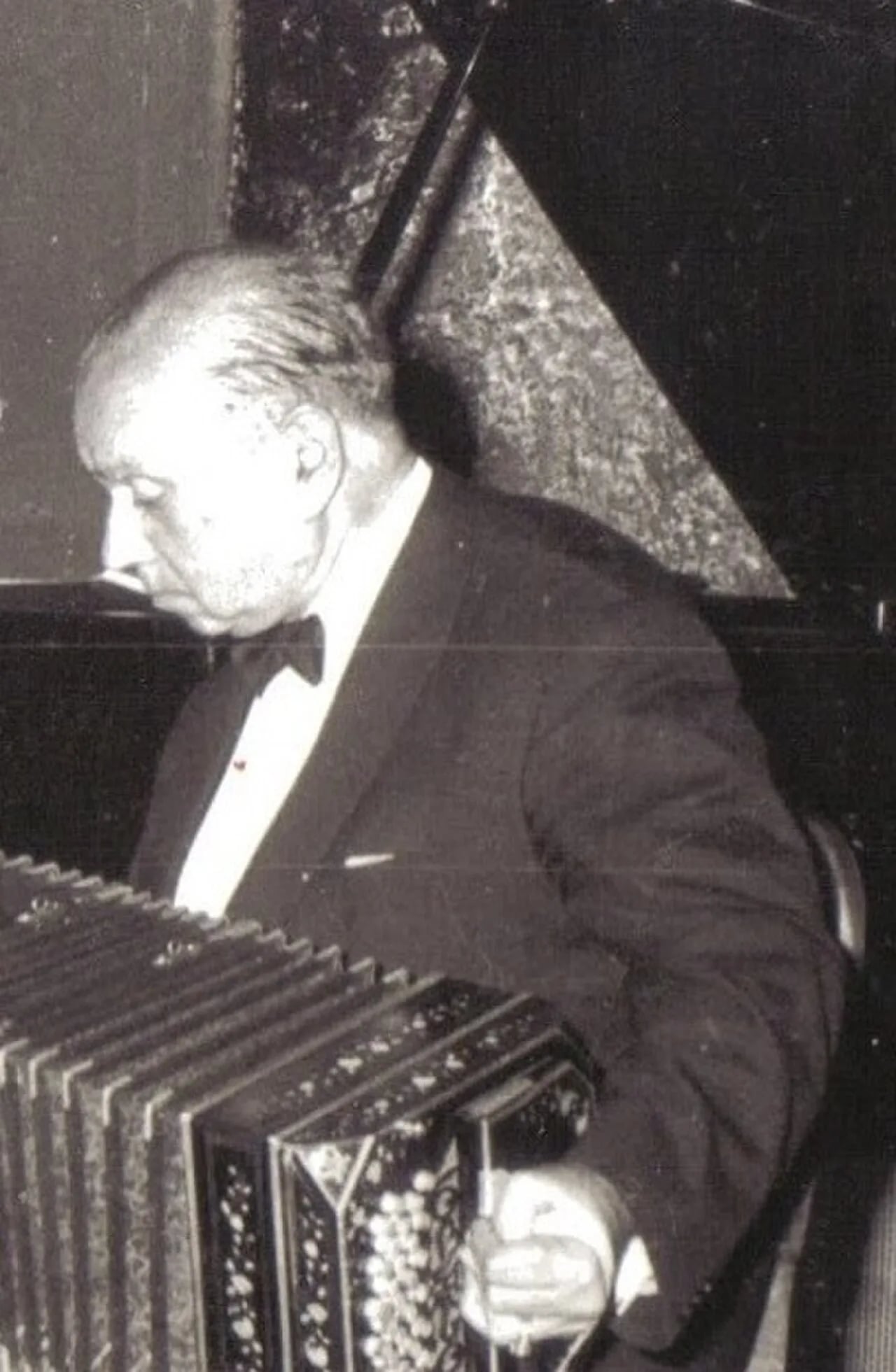 Portrait of Ciriaco Ortiz (1905–1970) – memorial page