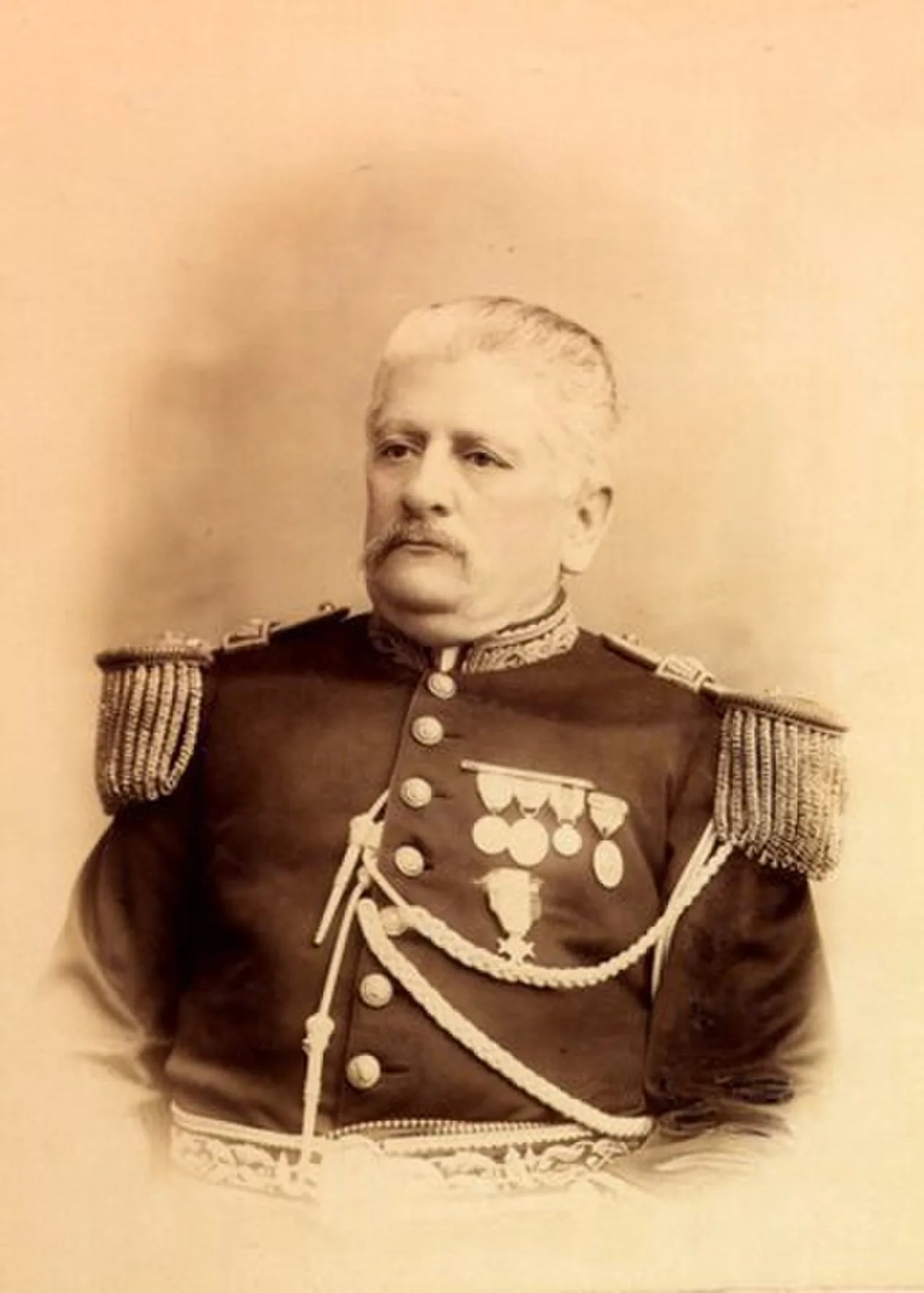 Porträt von Liborio Bernal (1838–1901) – Gedenkseite