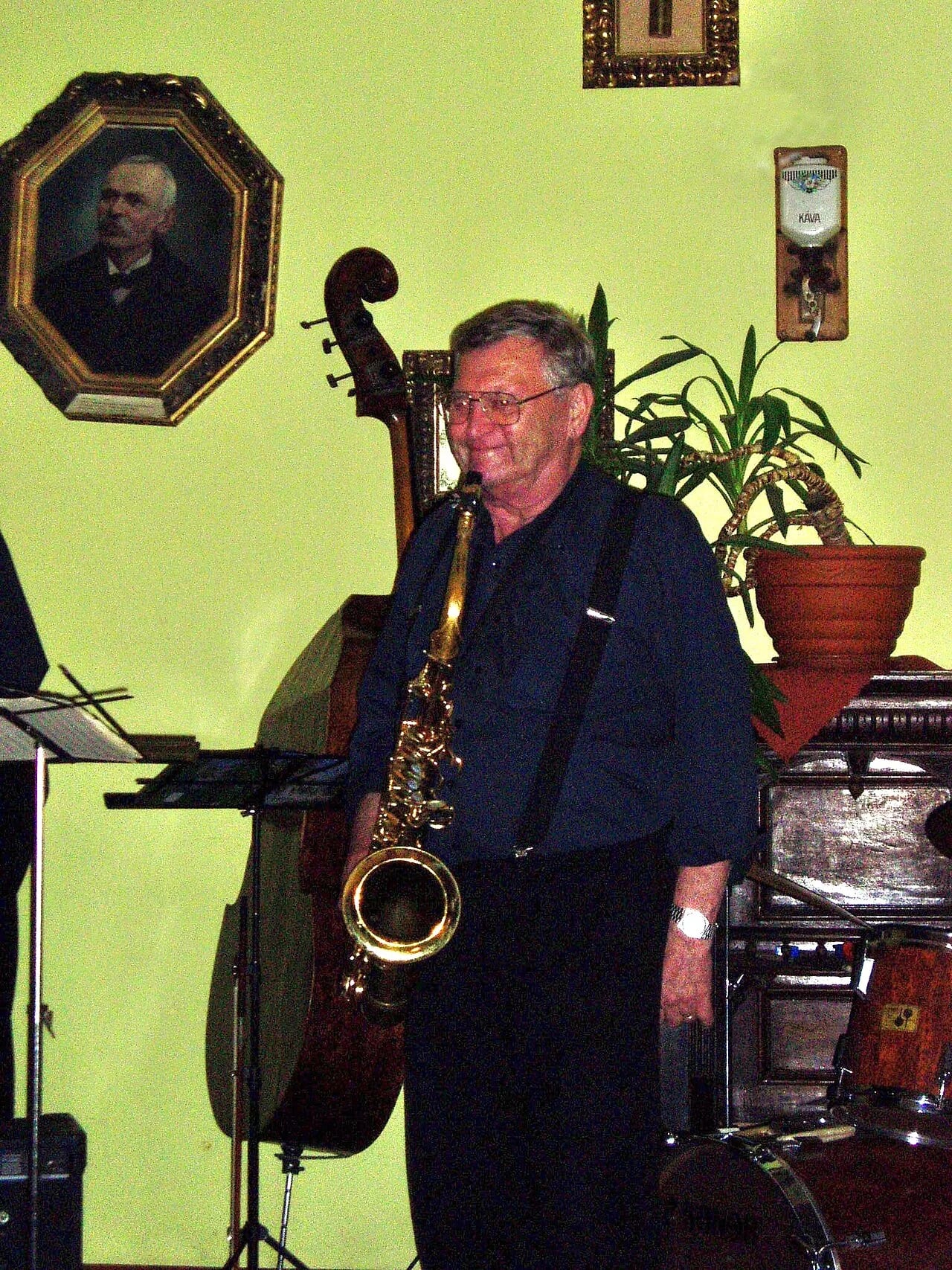 Porträt von Juraj Henter (1928–2014) – Gedenkseite