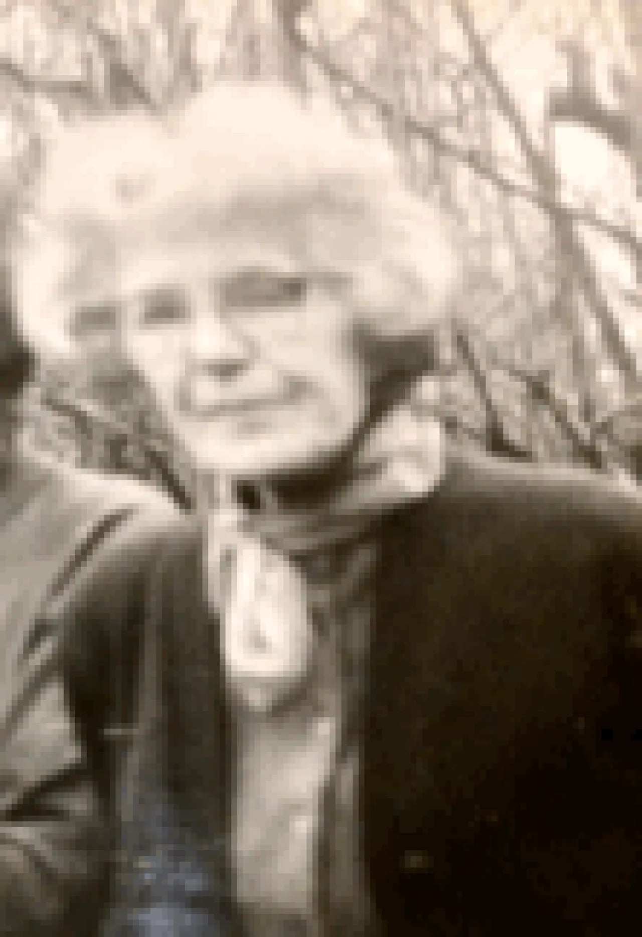 Portrait of Alice Bertha Moreton (1901–1977) – memorial page