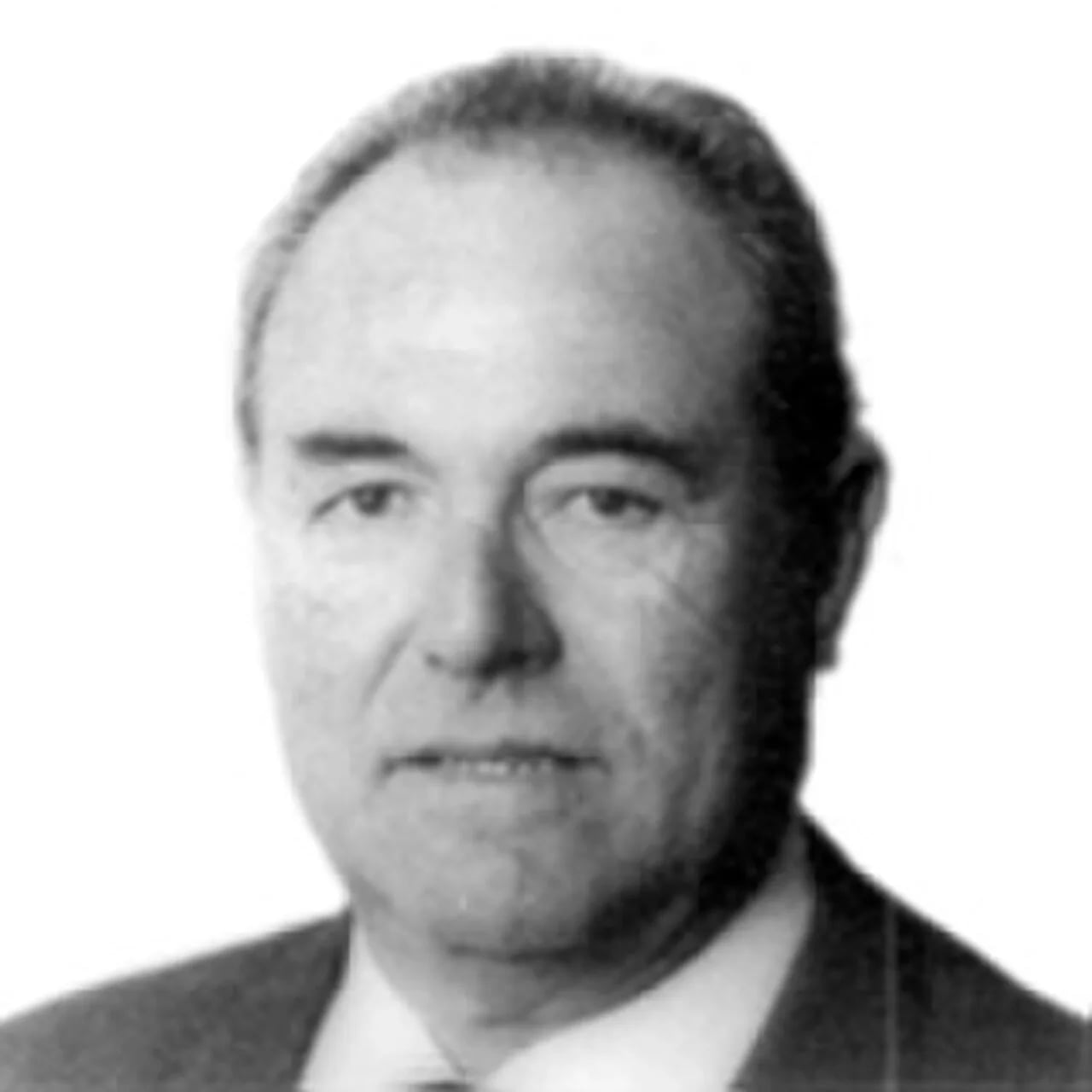 Porträt von Enrique Larre (1933–2024) – Gedenkseite
