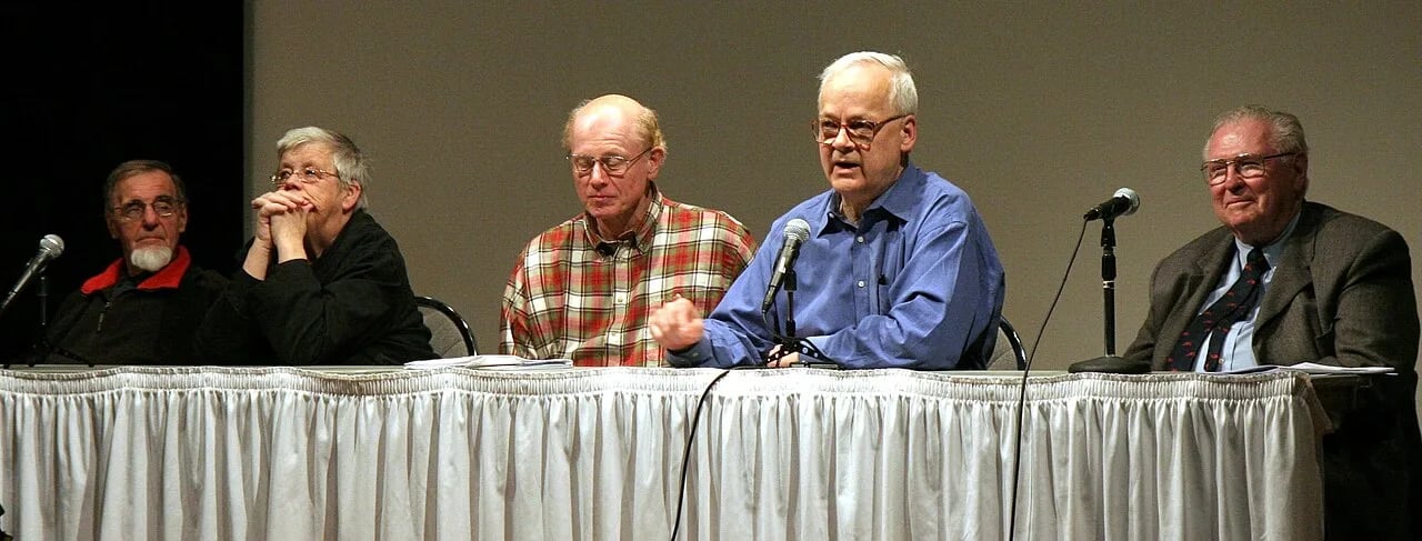 Porträt von Gerald O'Grady (1931–2019) – Gedenkseite