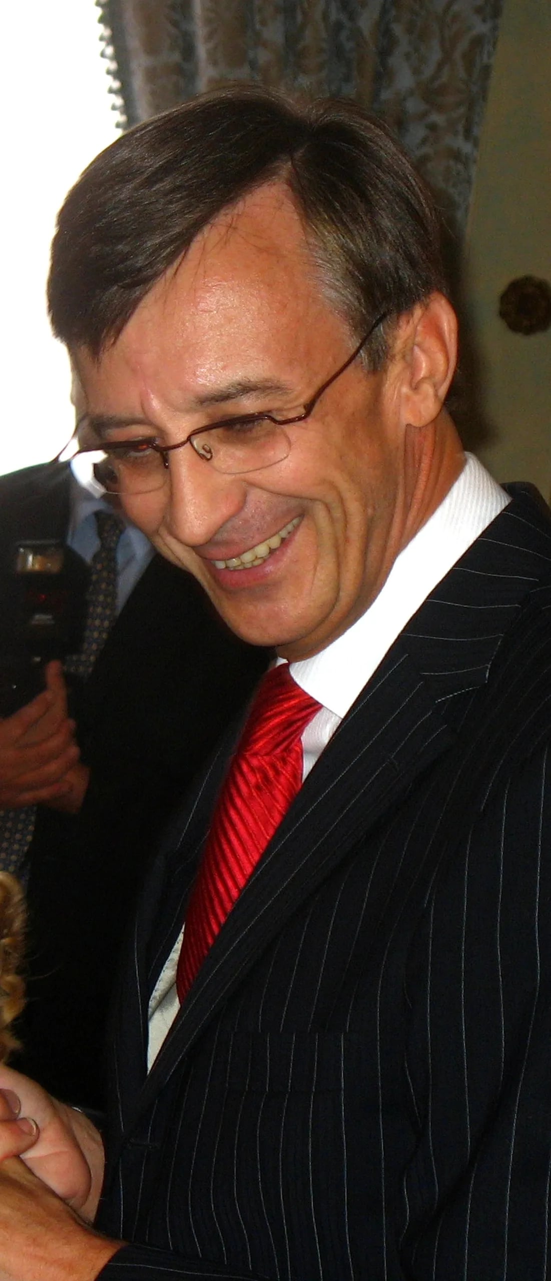 Porträt von Bernard Bosson (1948–2017) – Gedenkseite