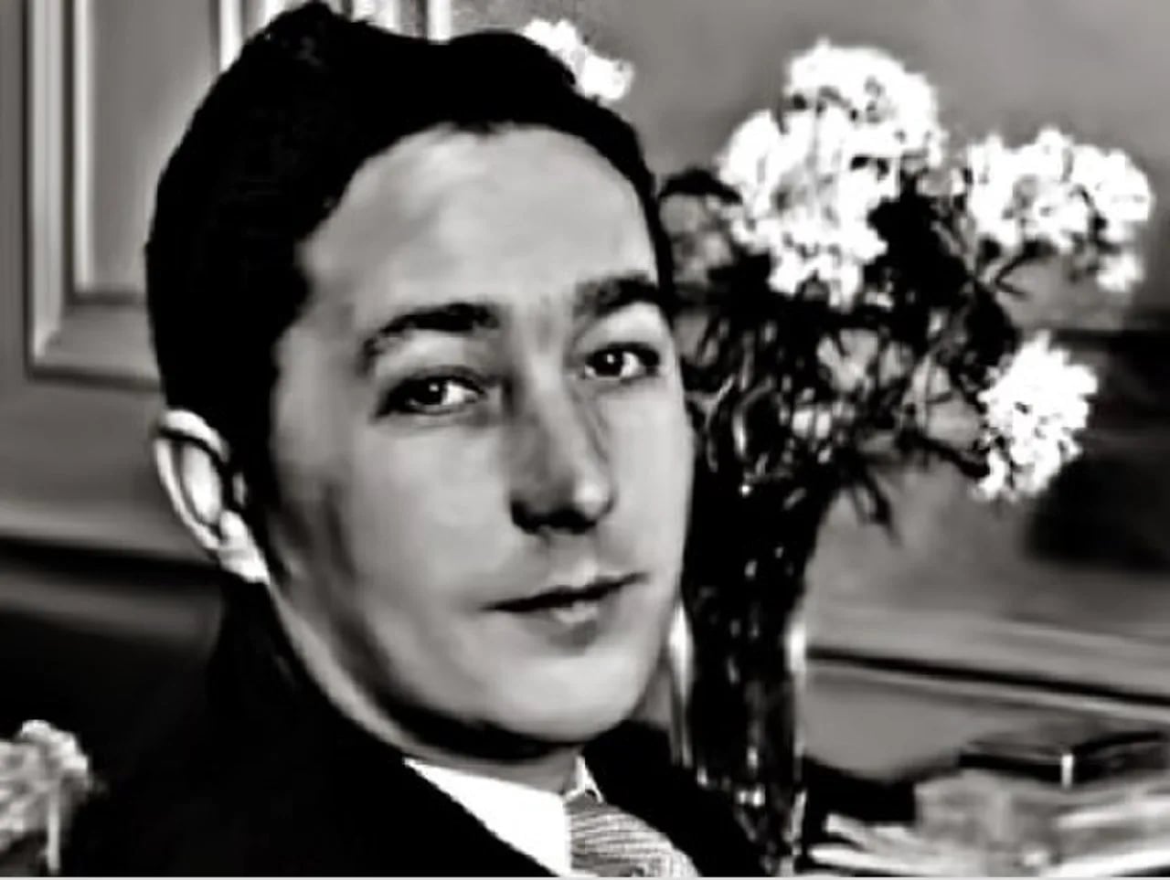 Portrait of Bernard Ménétrel (1906–1947) – memorial page