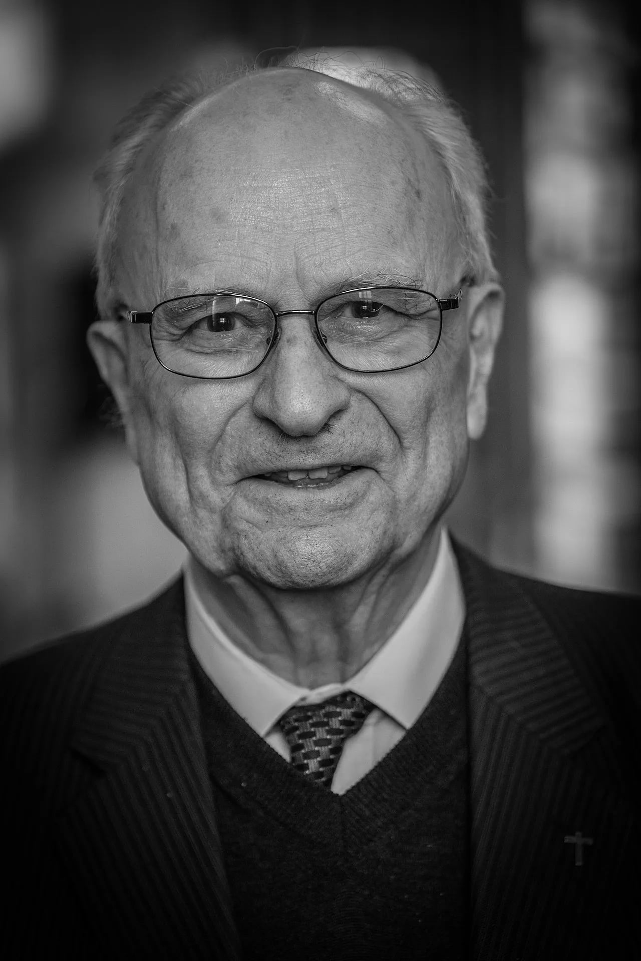 Porträt von Bernard Sesboüé (1929–2021) – Gedenkseite