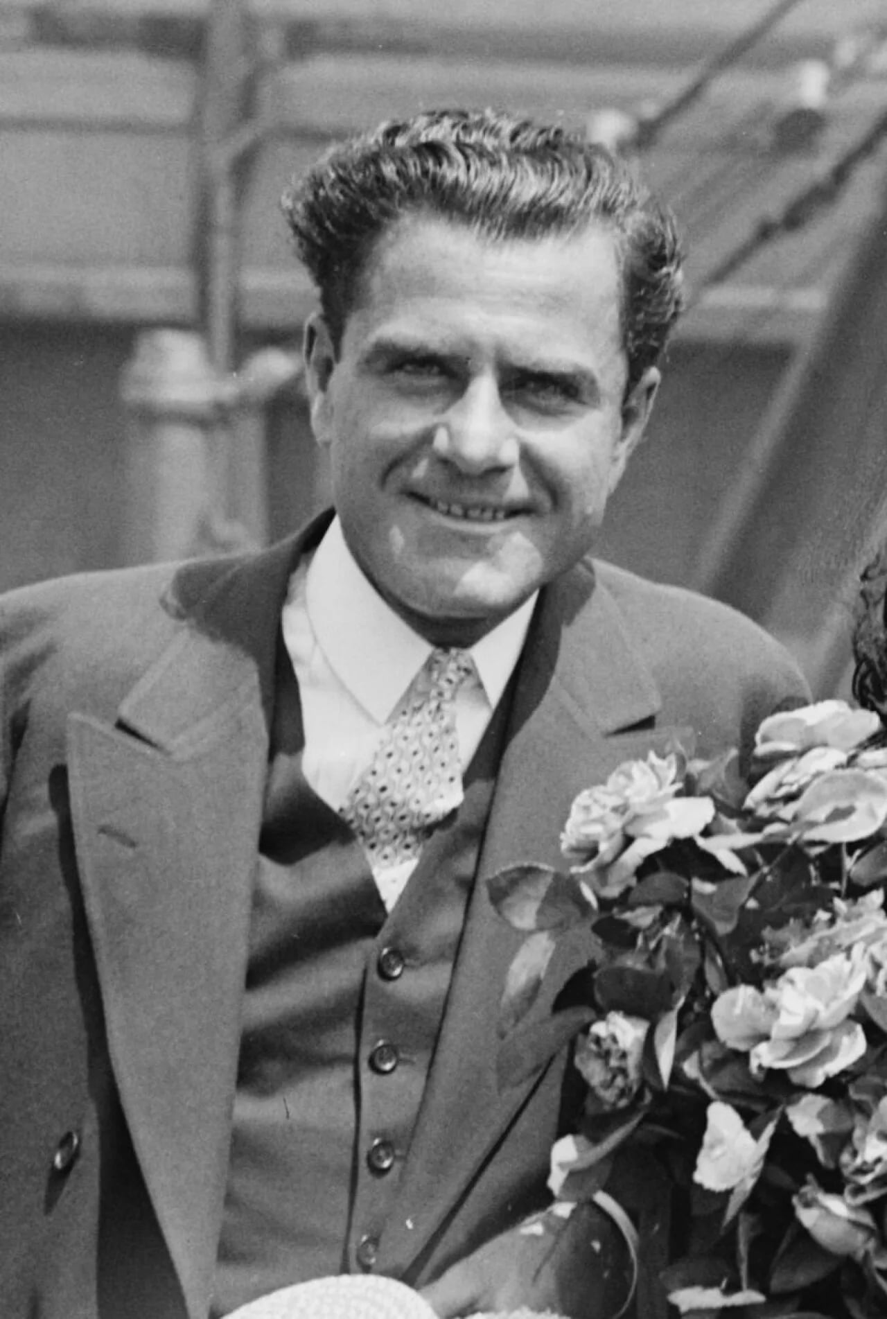 Portrait of Bert Lytell (1885–1954) – memorial page